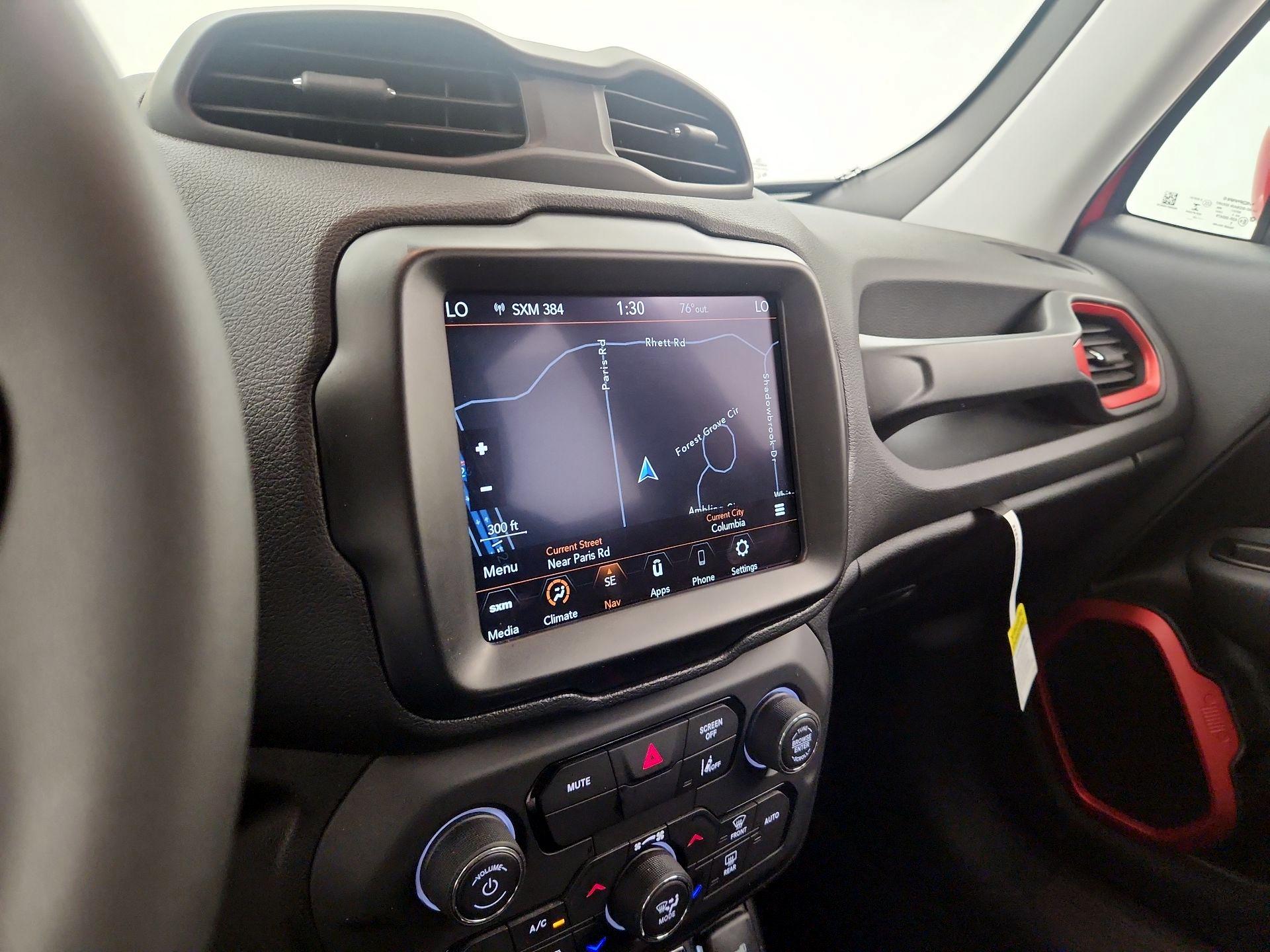 Thumbnail: 2022 Jeep Renegade - 14