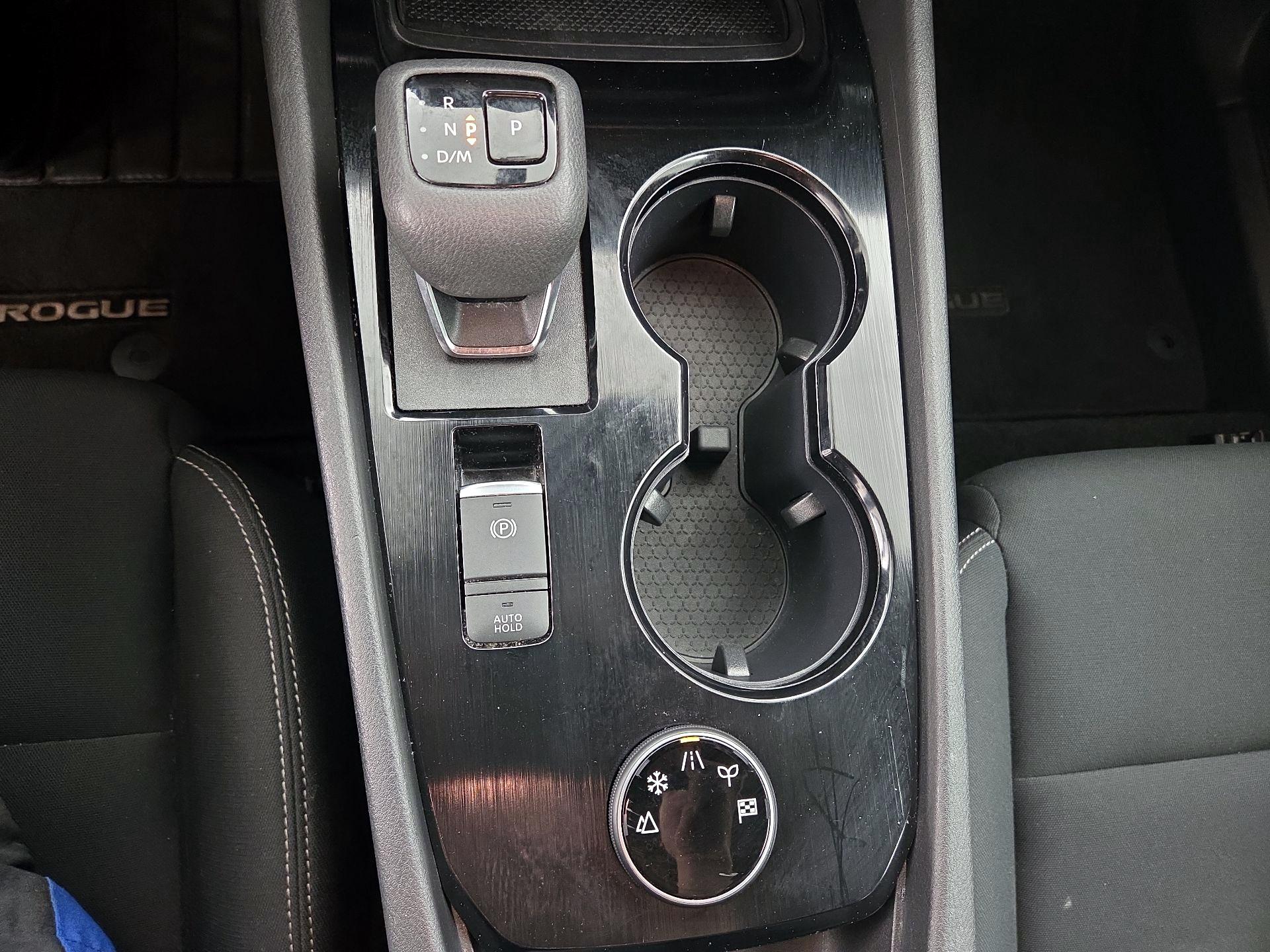 Thumbnail: 2023 Nissan Rogue - 17