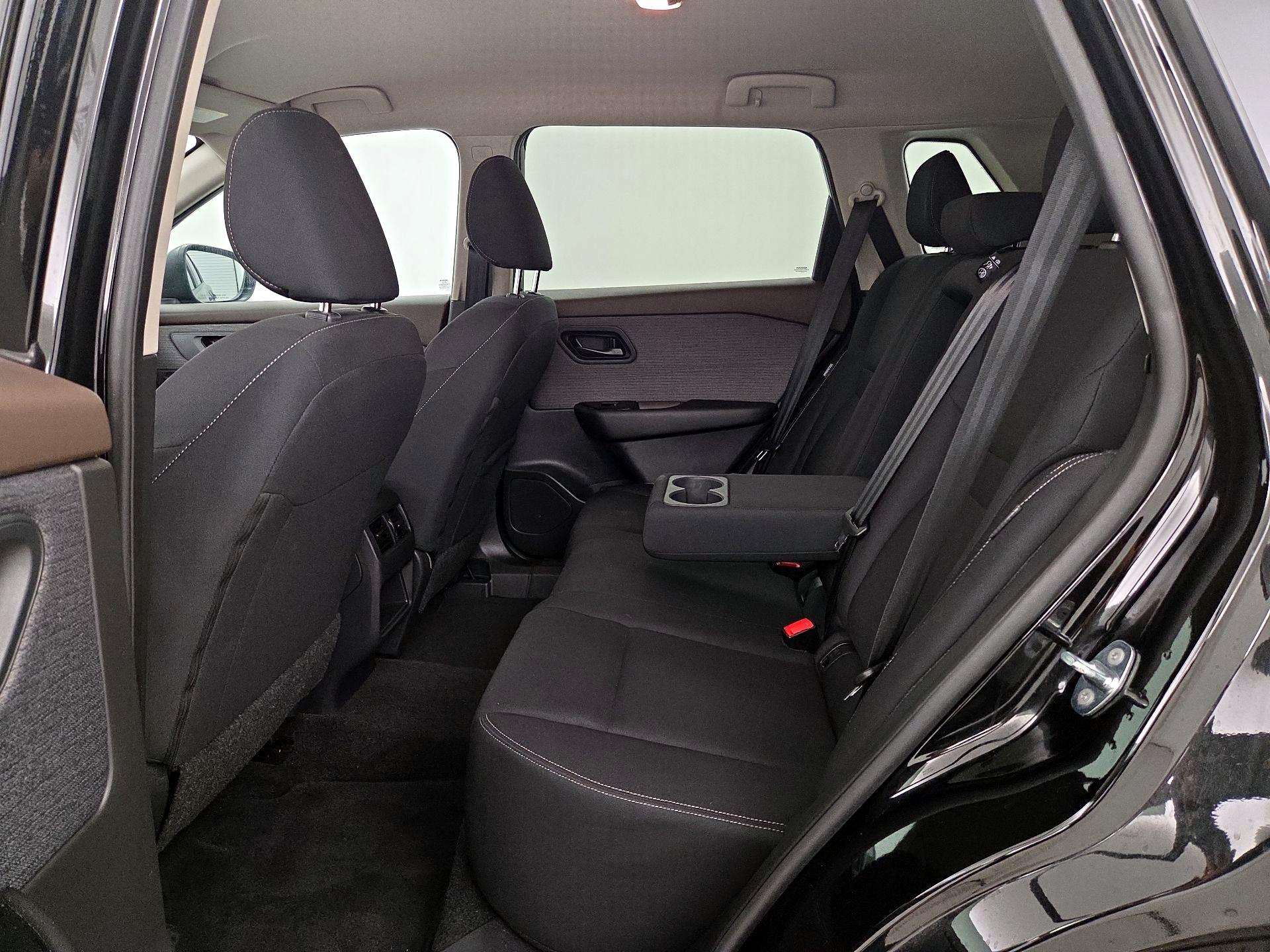 Thumbnail: 2023 Nissan Rogue - 19