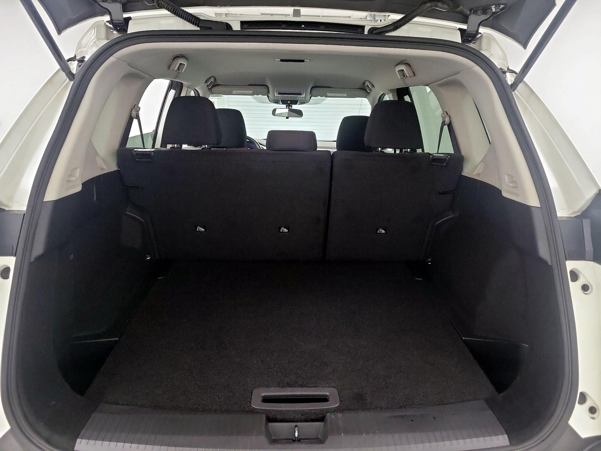 Thumbnail: 2023 Nissan Rogue - 20