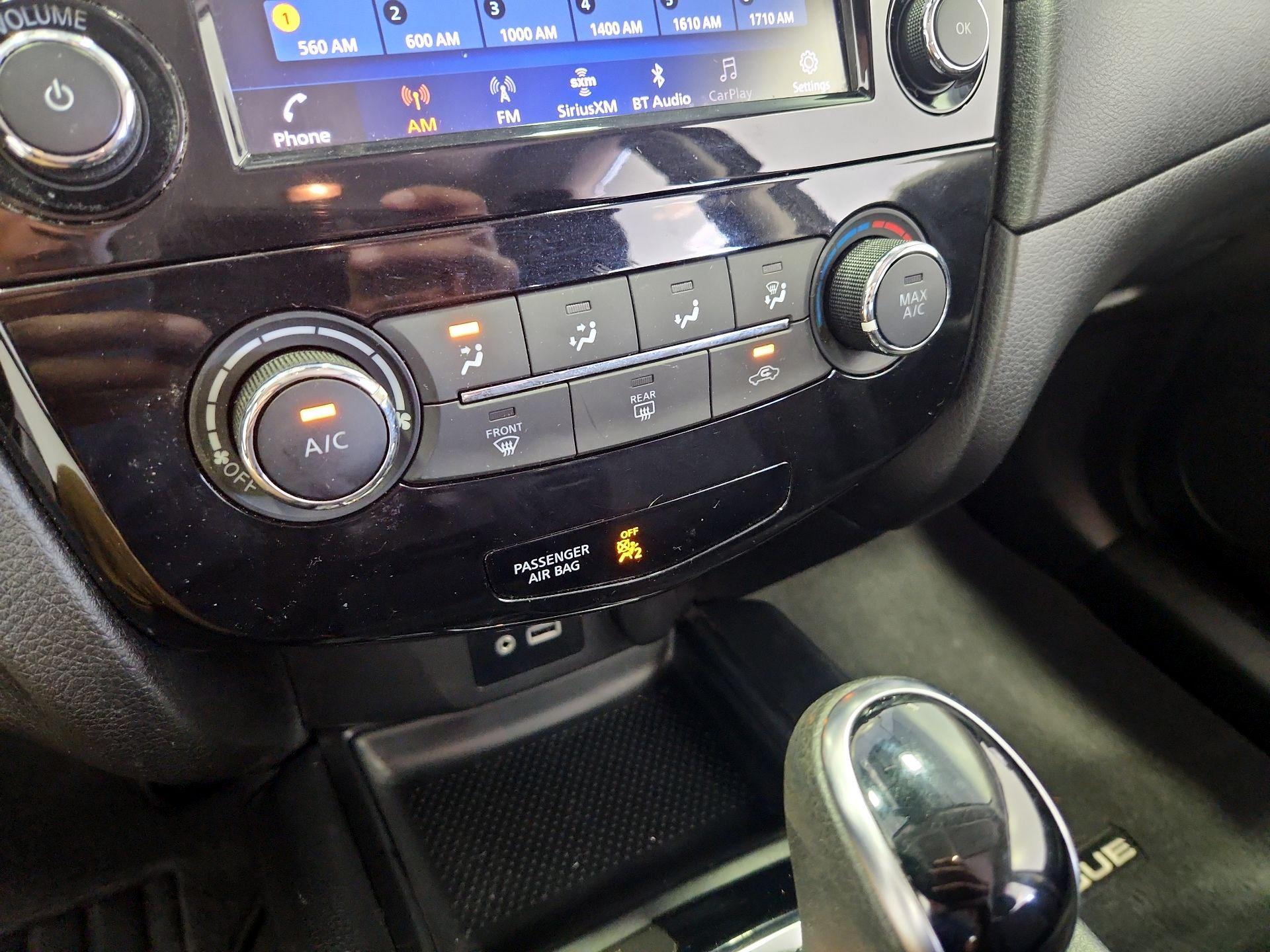 Thumbnail: 2020 Nissan Rogue - 16