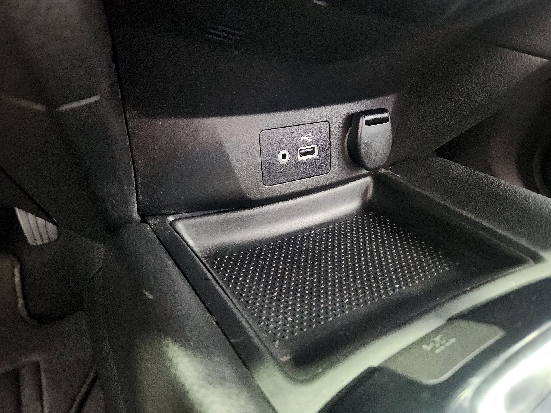 Thumbnail: 2020 Nissan Rogue - 18