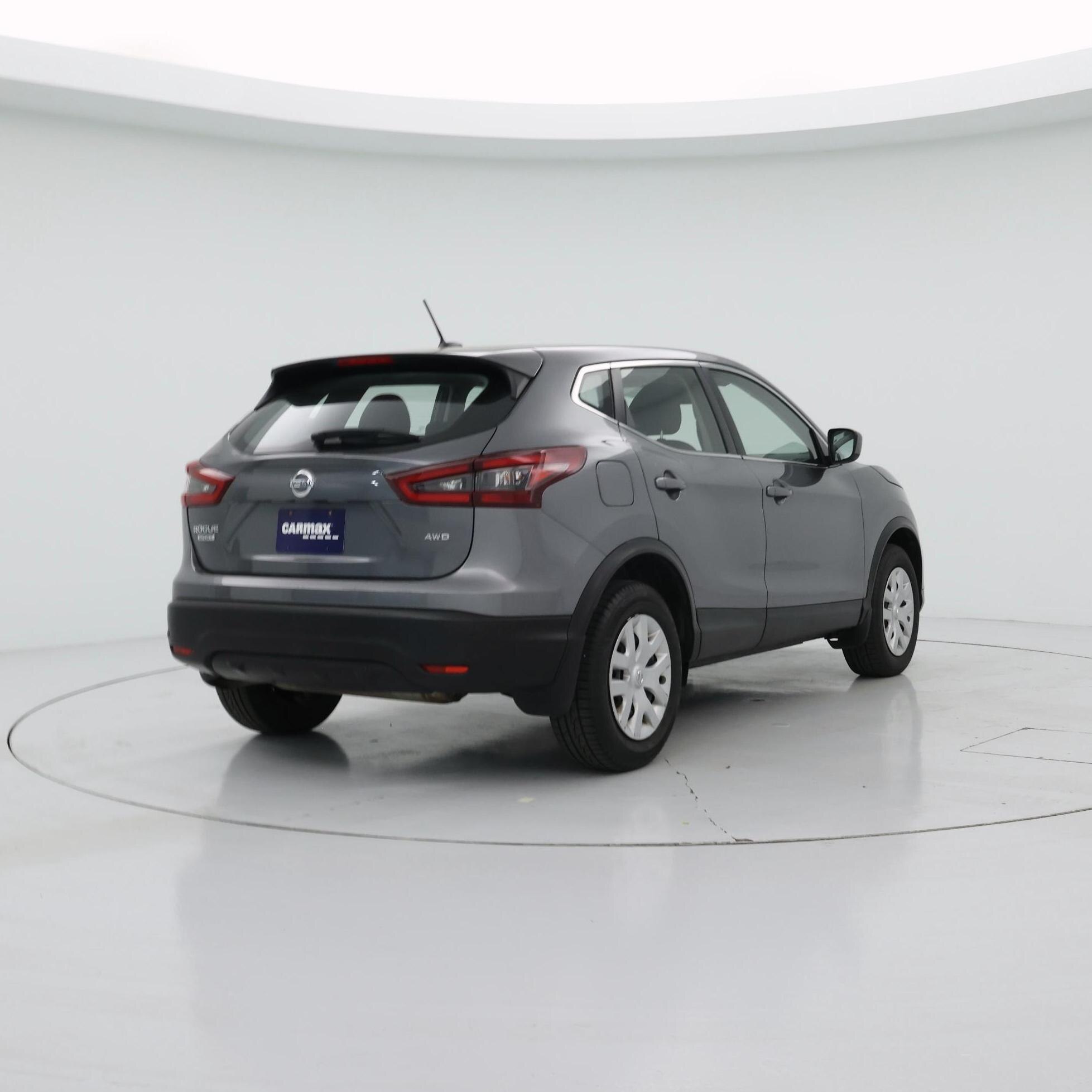 Thumbnail: 2020 Nissan Rogue Sport - 8