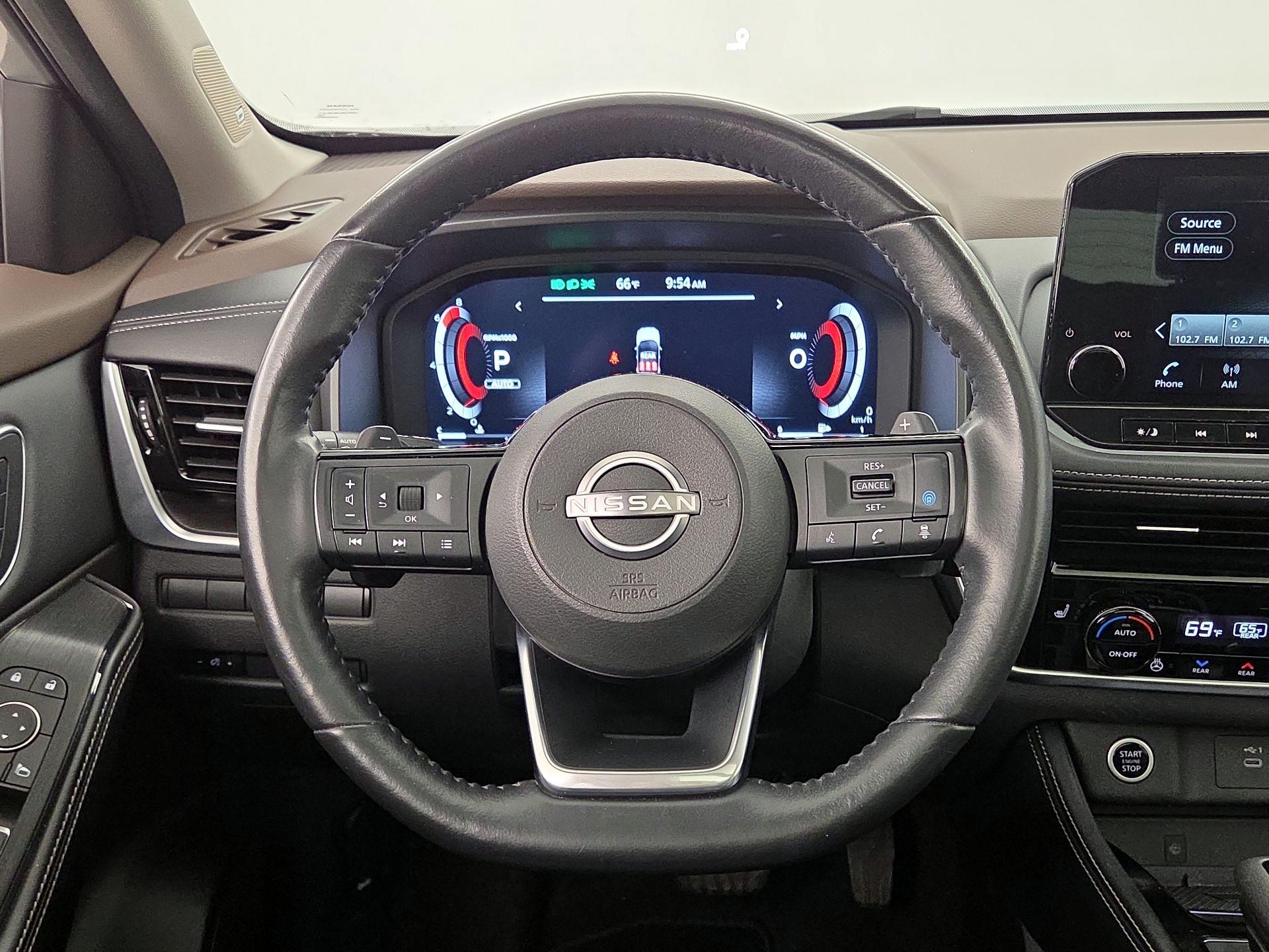 Thumbnail: 2023 Nissan Rogue - 10