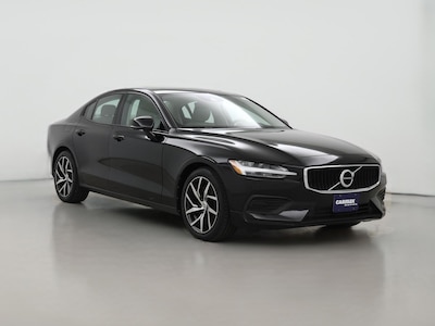 2020 Volvo S60 T6 Momentum