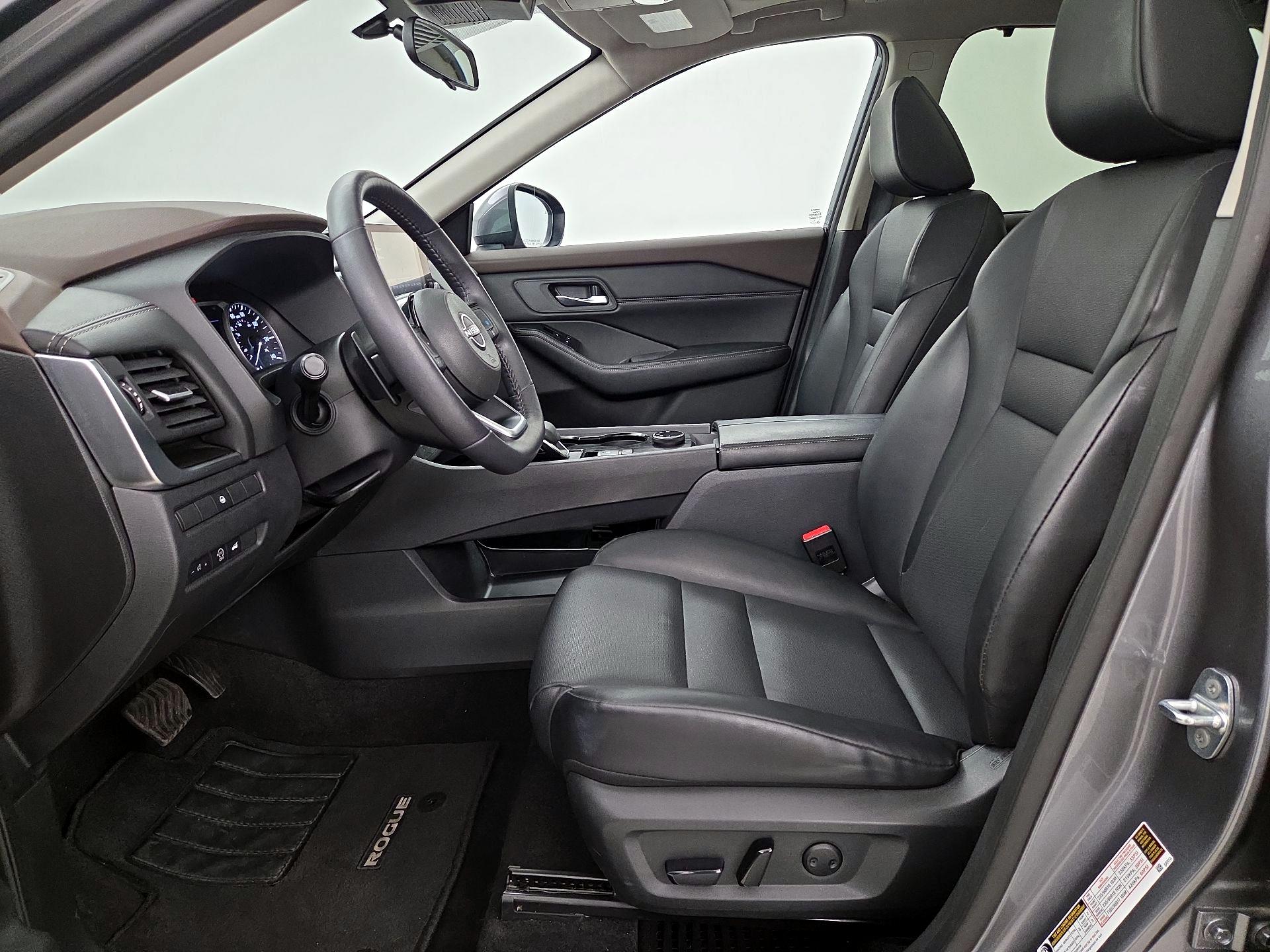 Thumbnail: 2023 Nissan Rogue - 11