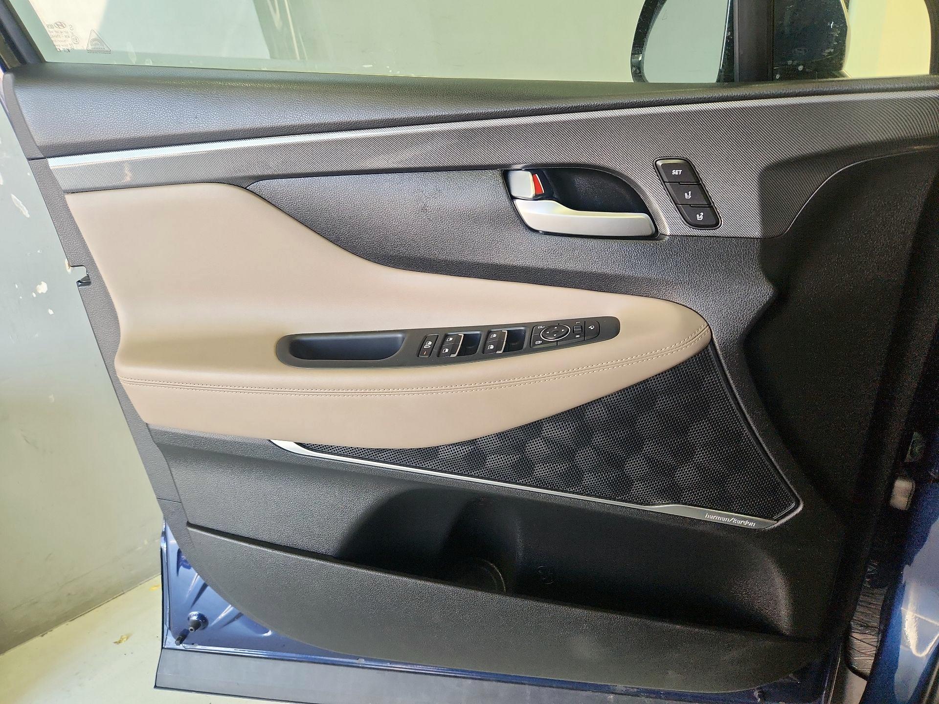 Thumbnail: 2023 Hyundai Santa Fe - 12