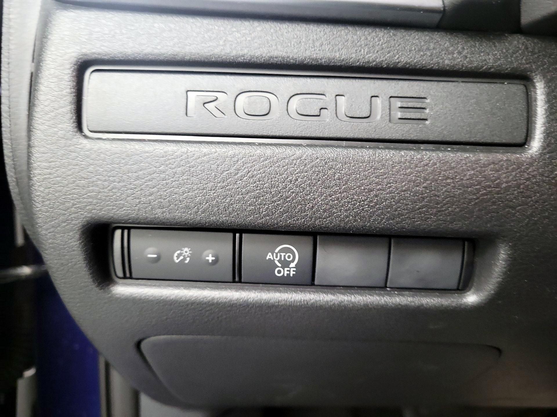 Thumbnail: 2023 Nissan Rogue - 13