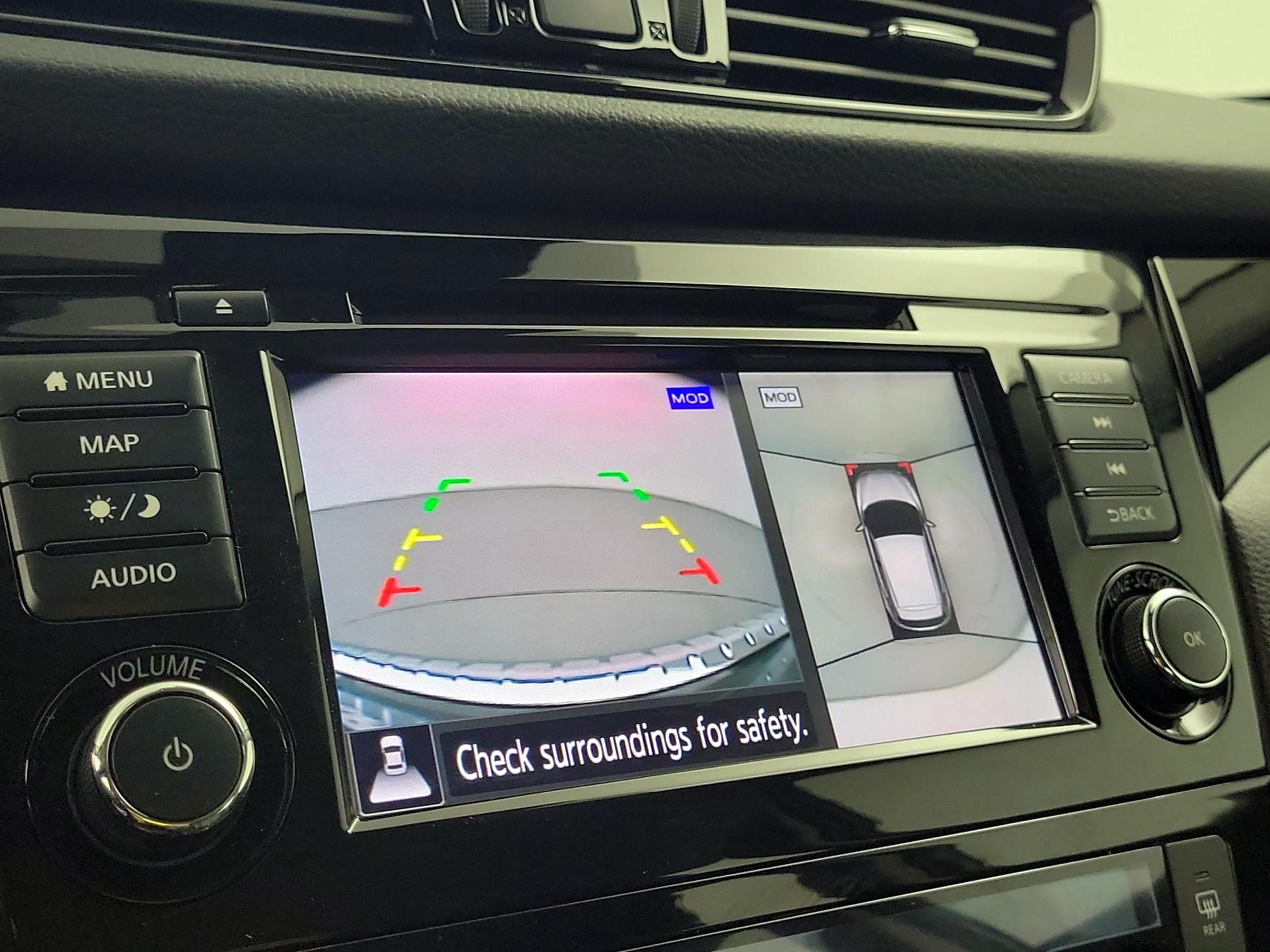 Thumbnail: 2022 Nissan Rogue Sport - 15