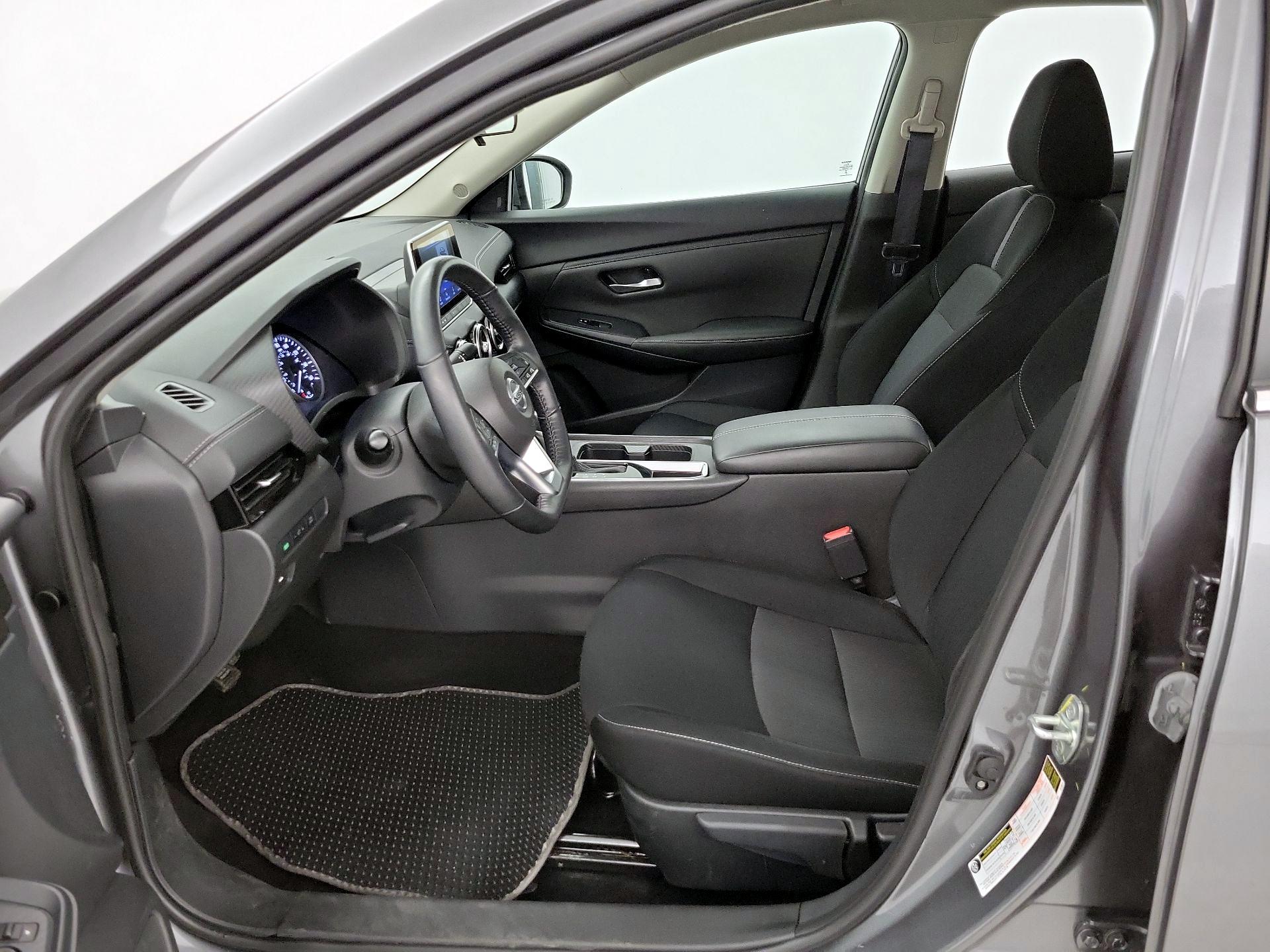 Thumbnail: 2023 Nissan Sentra - 11