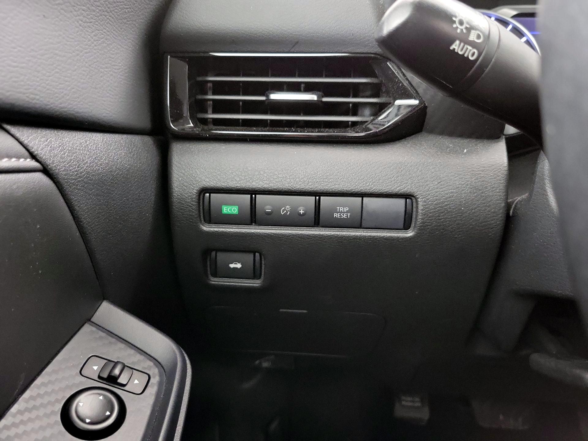 Thumbnail: 2023 Nissan Sentra - 13