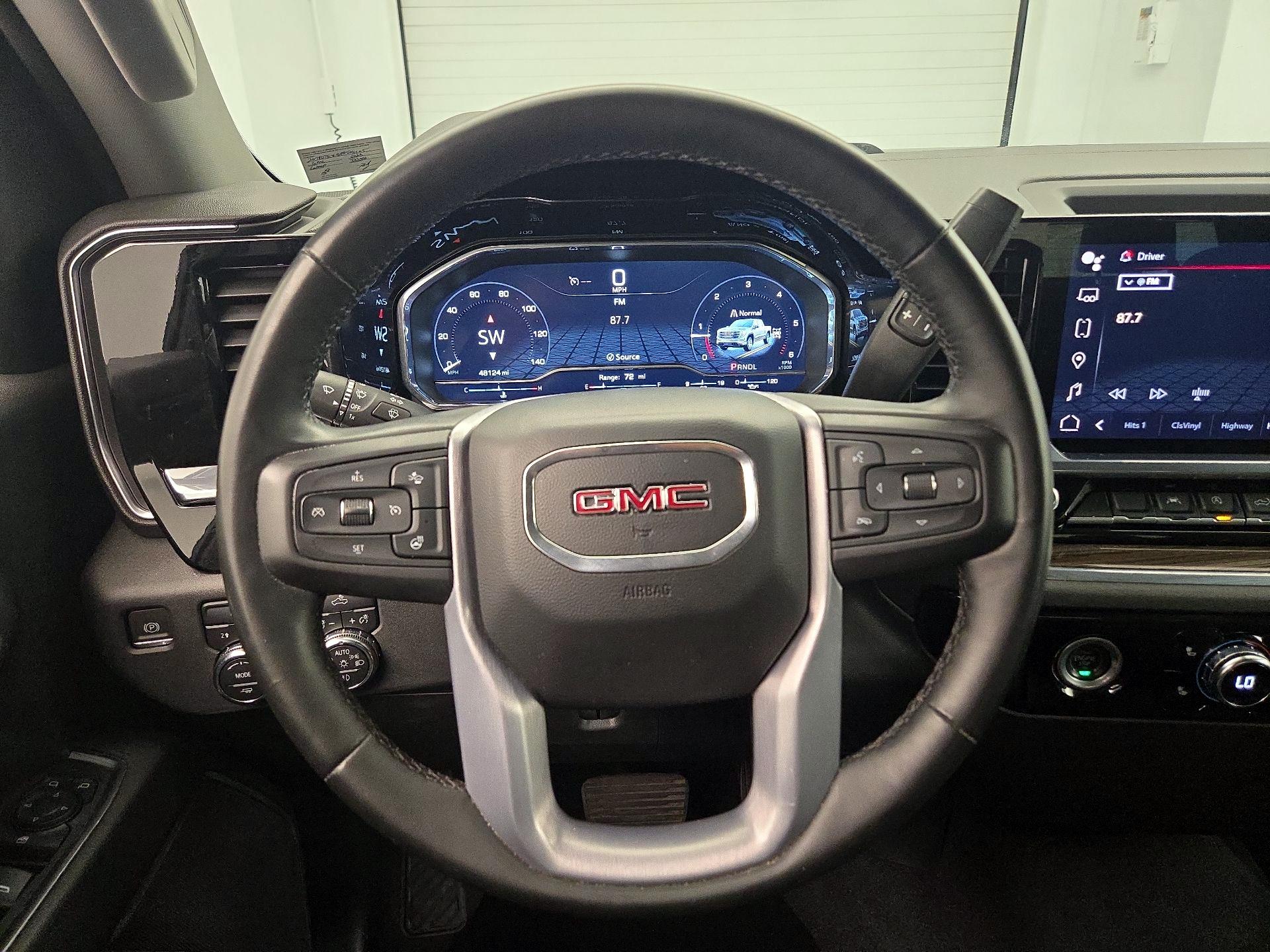 Thumbnail: 2023 GMC Sierra 1500 - 10