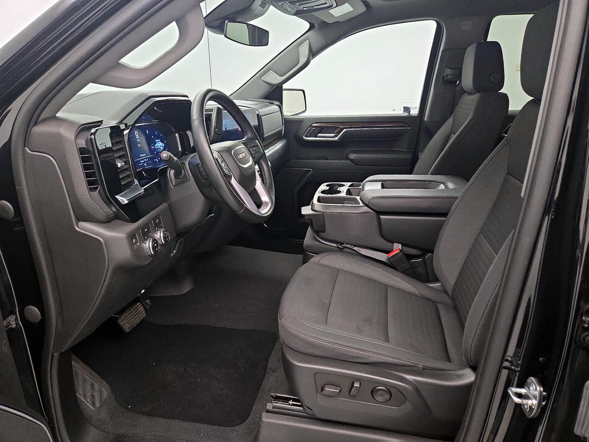 Thumbnail: 2023 GMC Sierra 1500 - 11