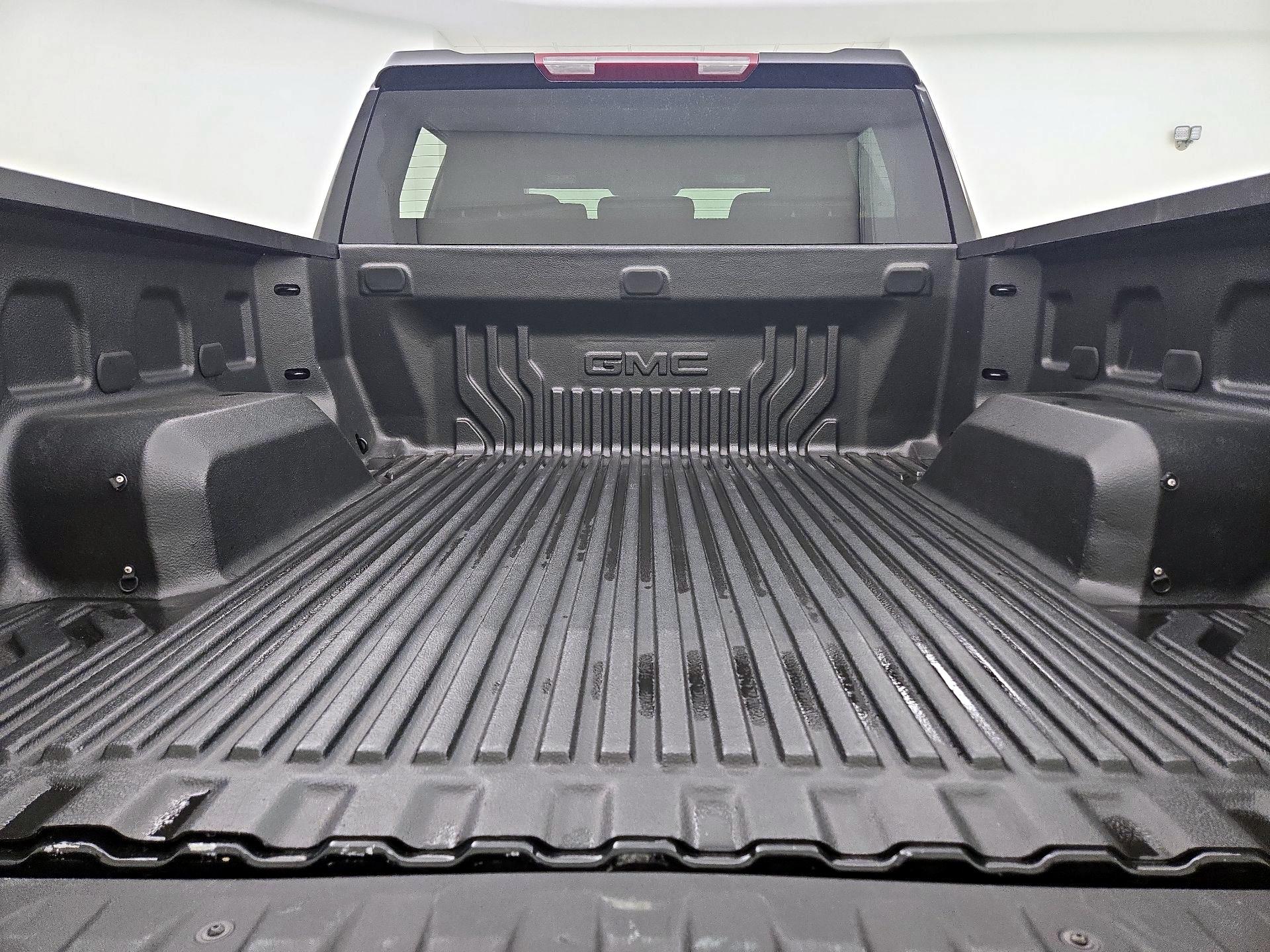 Thumbnail: 2023 GMC Sierra 1500 - 20