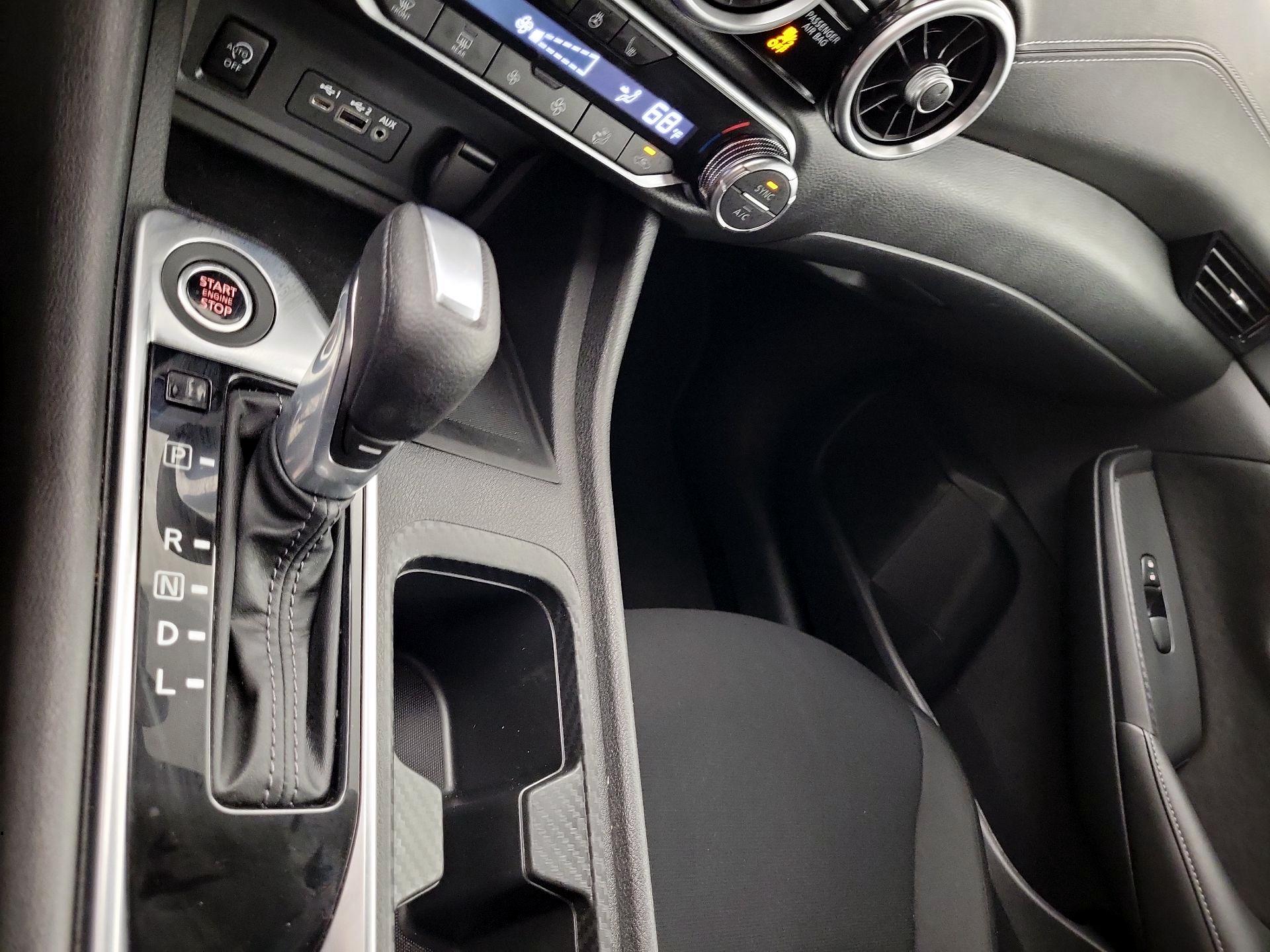 Thumbnail: 2024 Nissan Sentra - 17