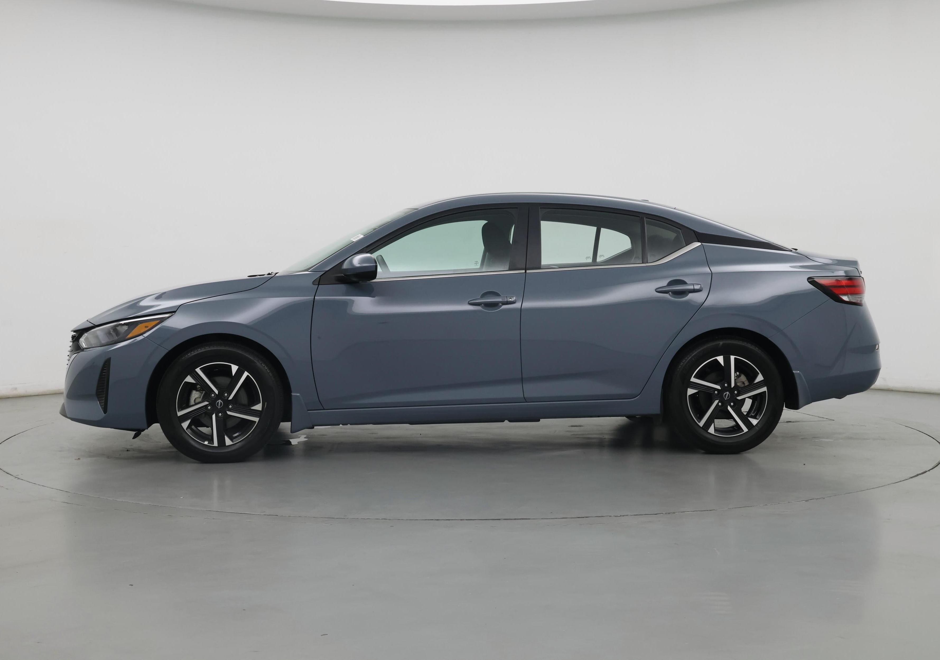 Thumbnail: 2024 Nissan Sentra - 3