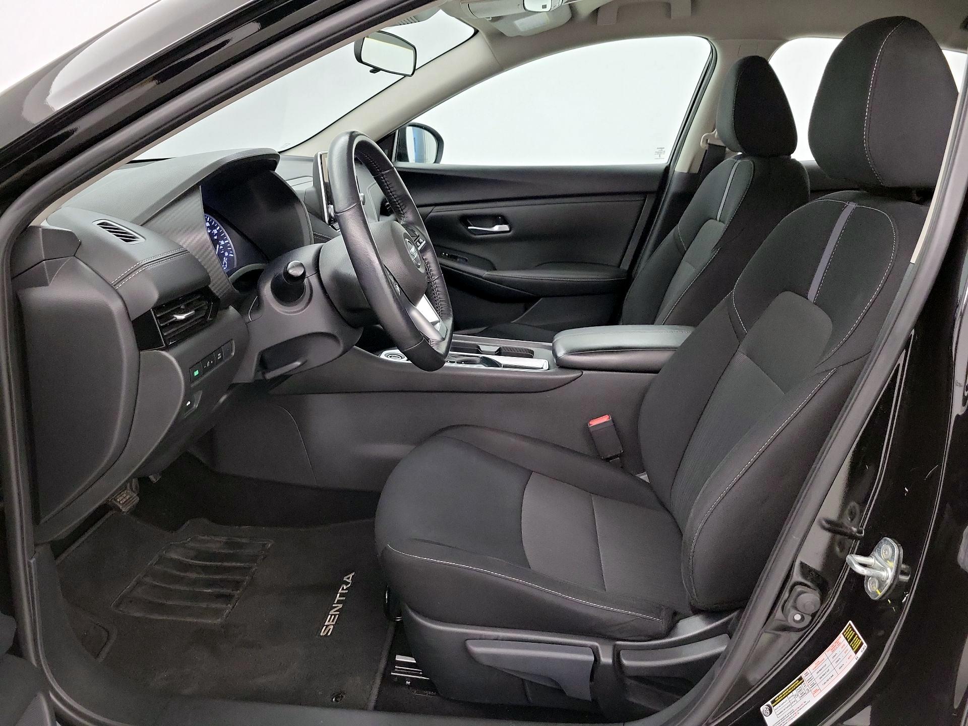 Thumbnail: 2023 Nissan Sentra - 11