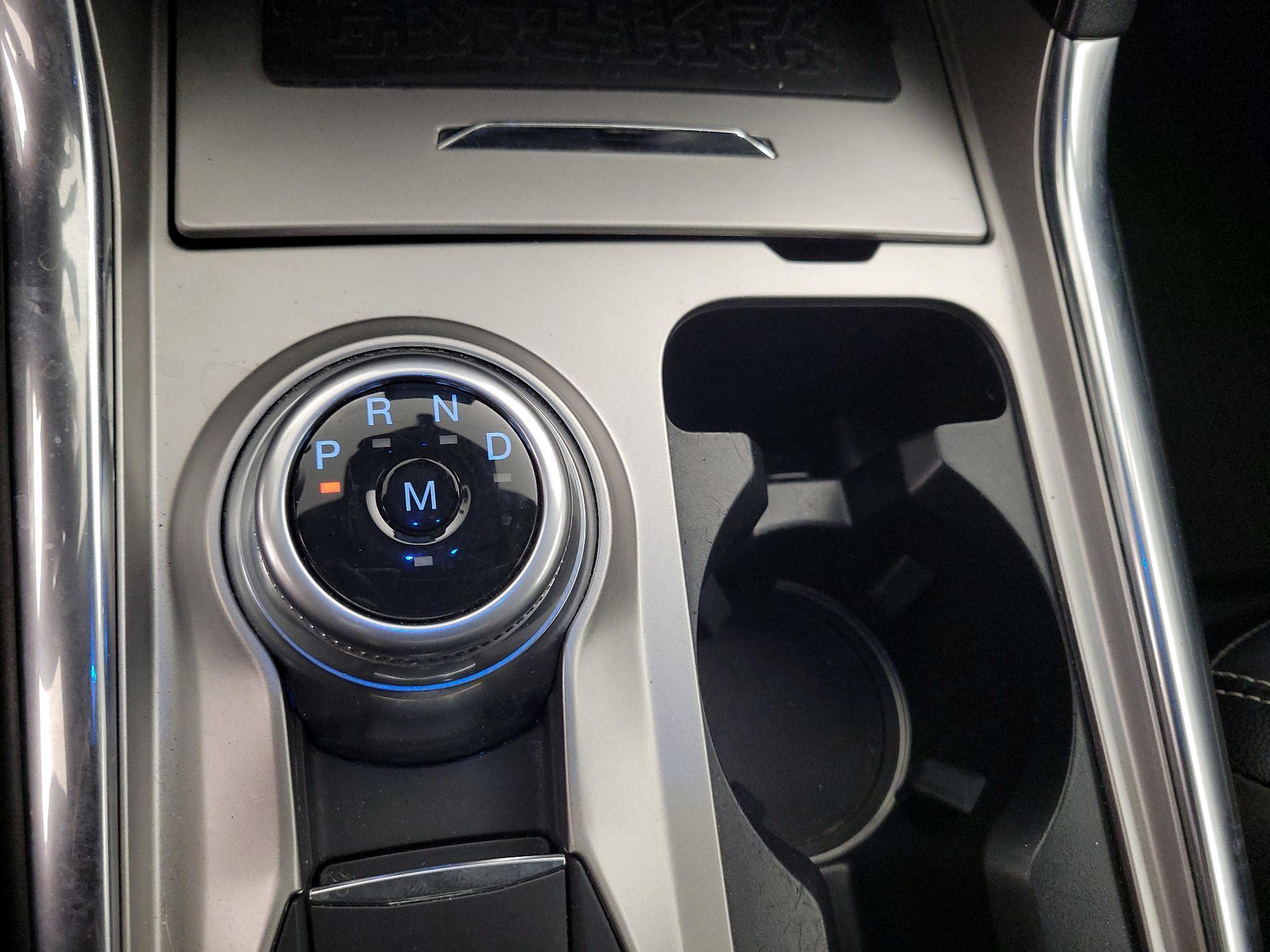 Thumbnail: 2020 Ford Explorer - 17