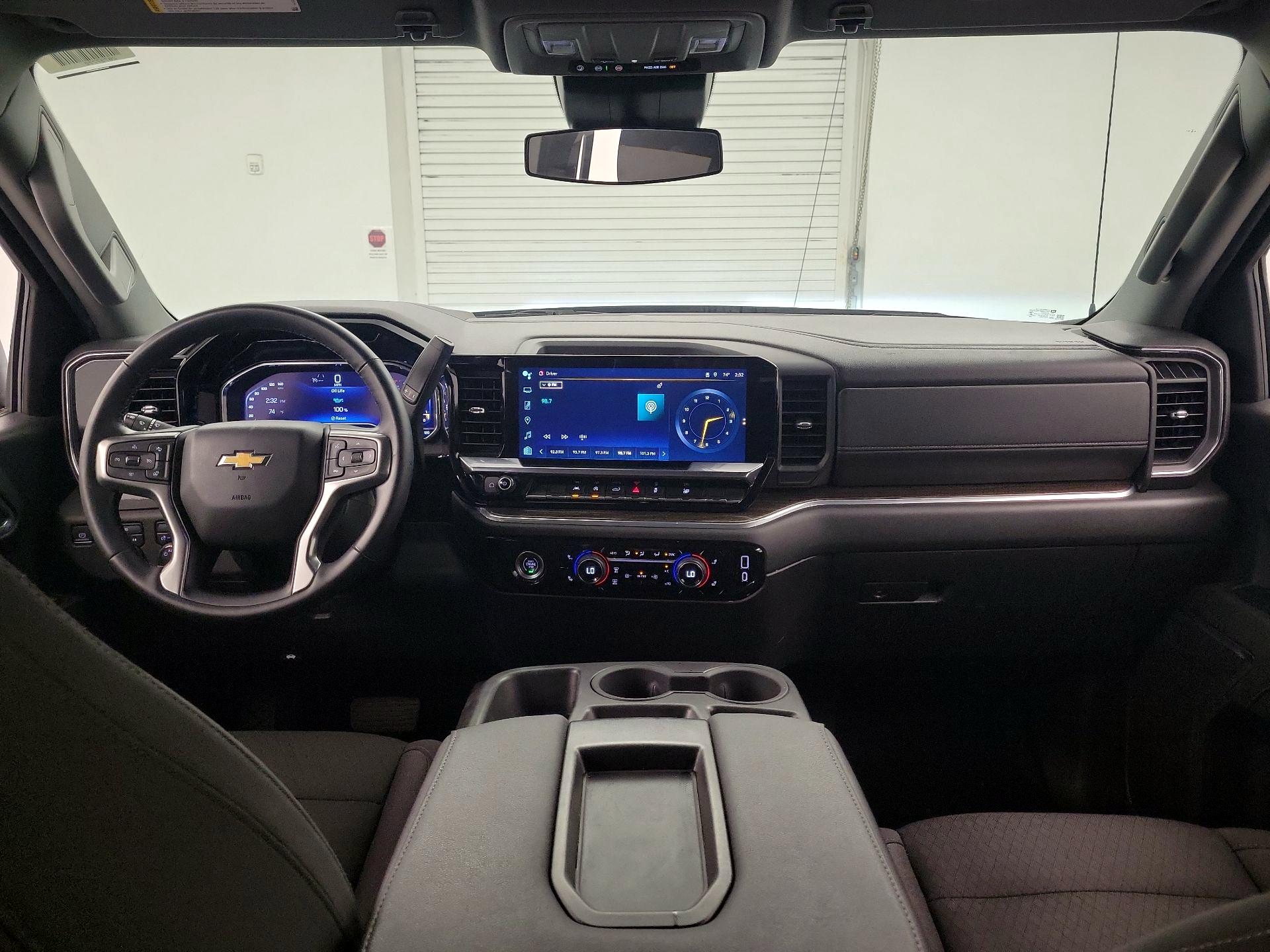 Thumbnail: 2023 Chevrolet Silverado 1500 - 9