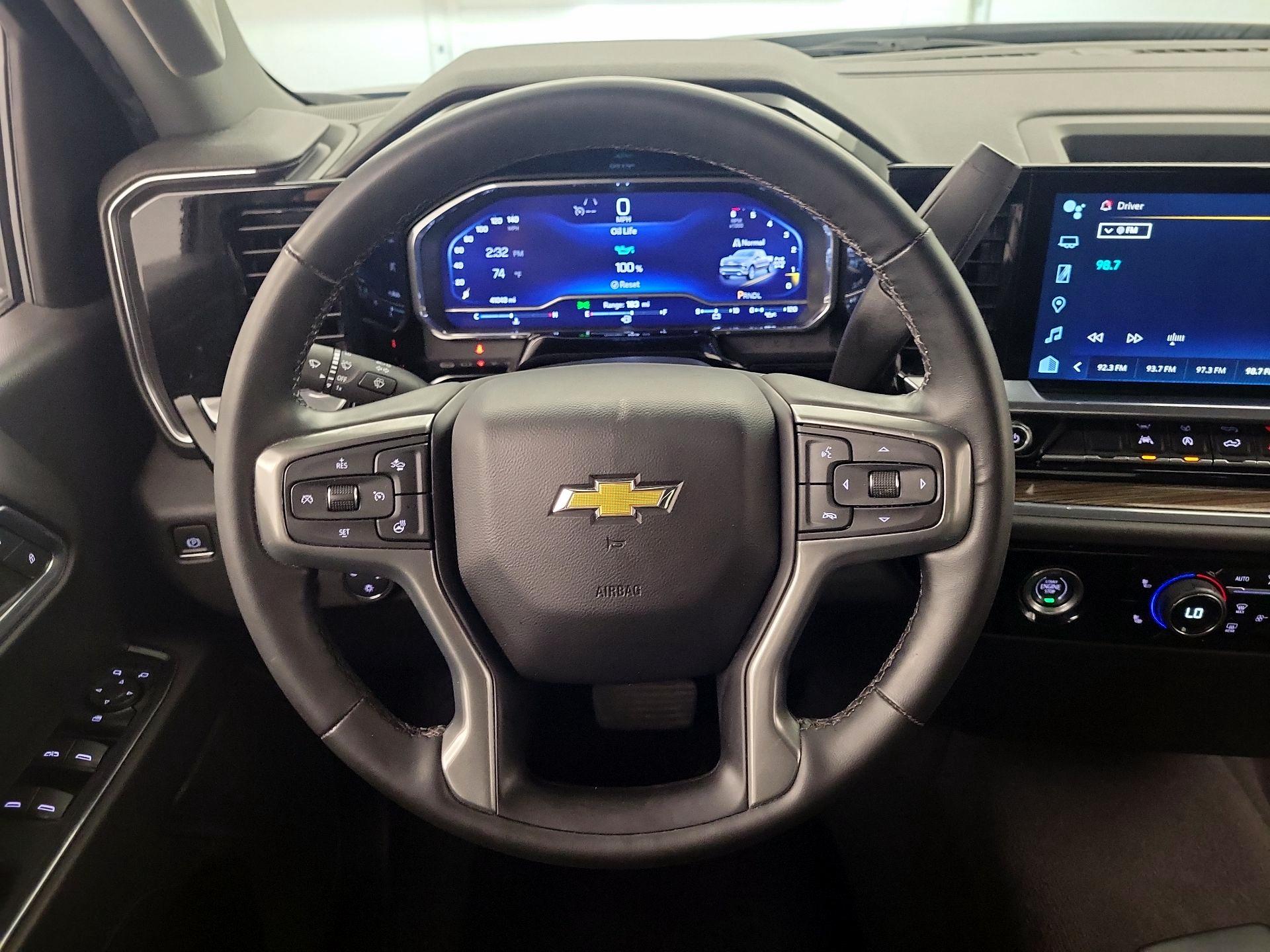 Thumbnail: 2023 Chevrolet Silverado 1500 - 10