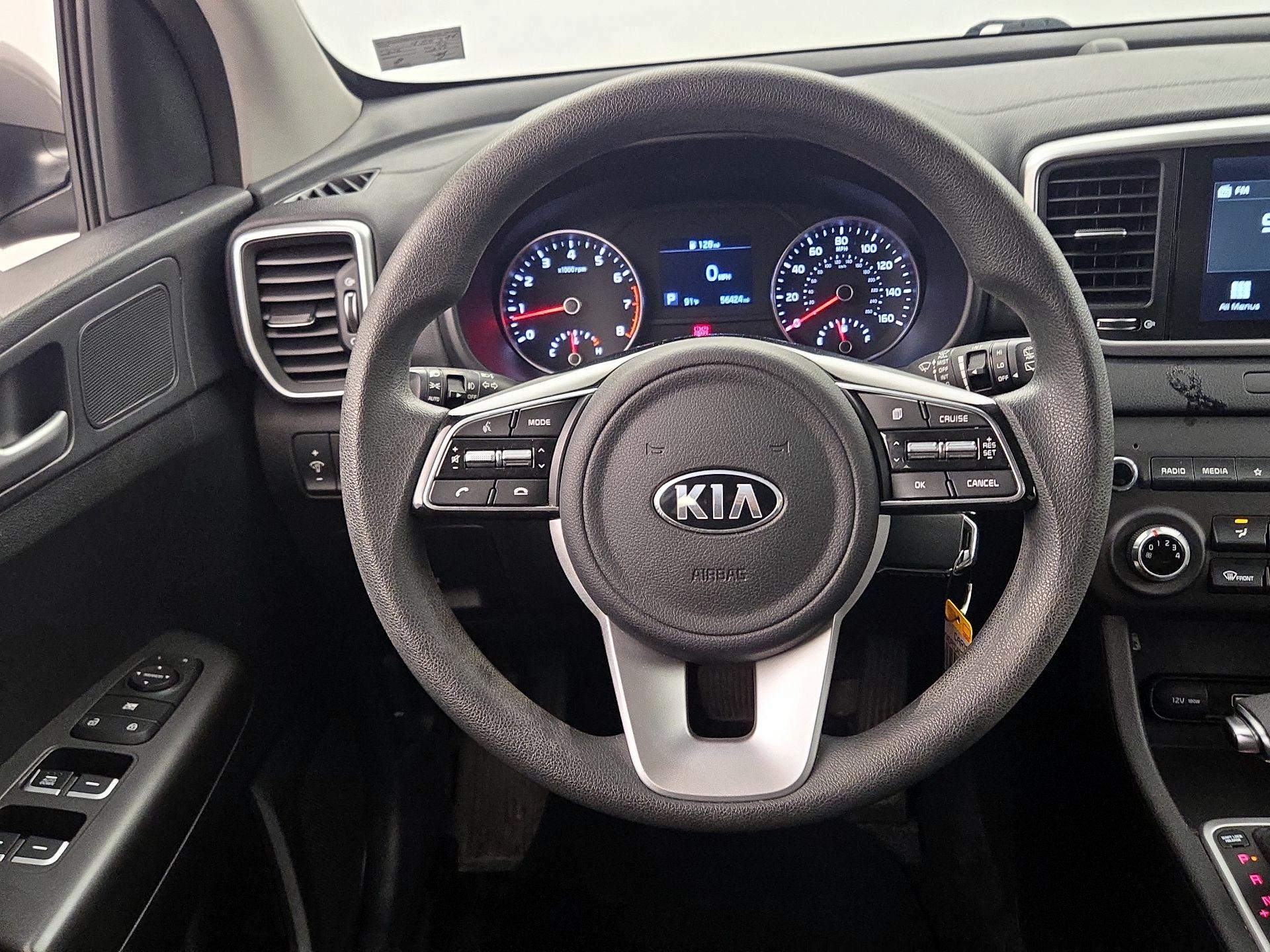 Thumbnail: 2022 Kia Sportage - 10