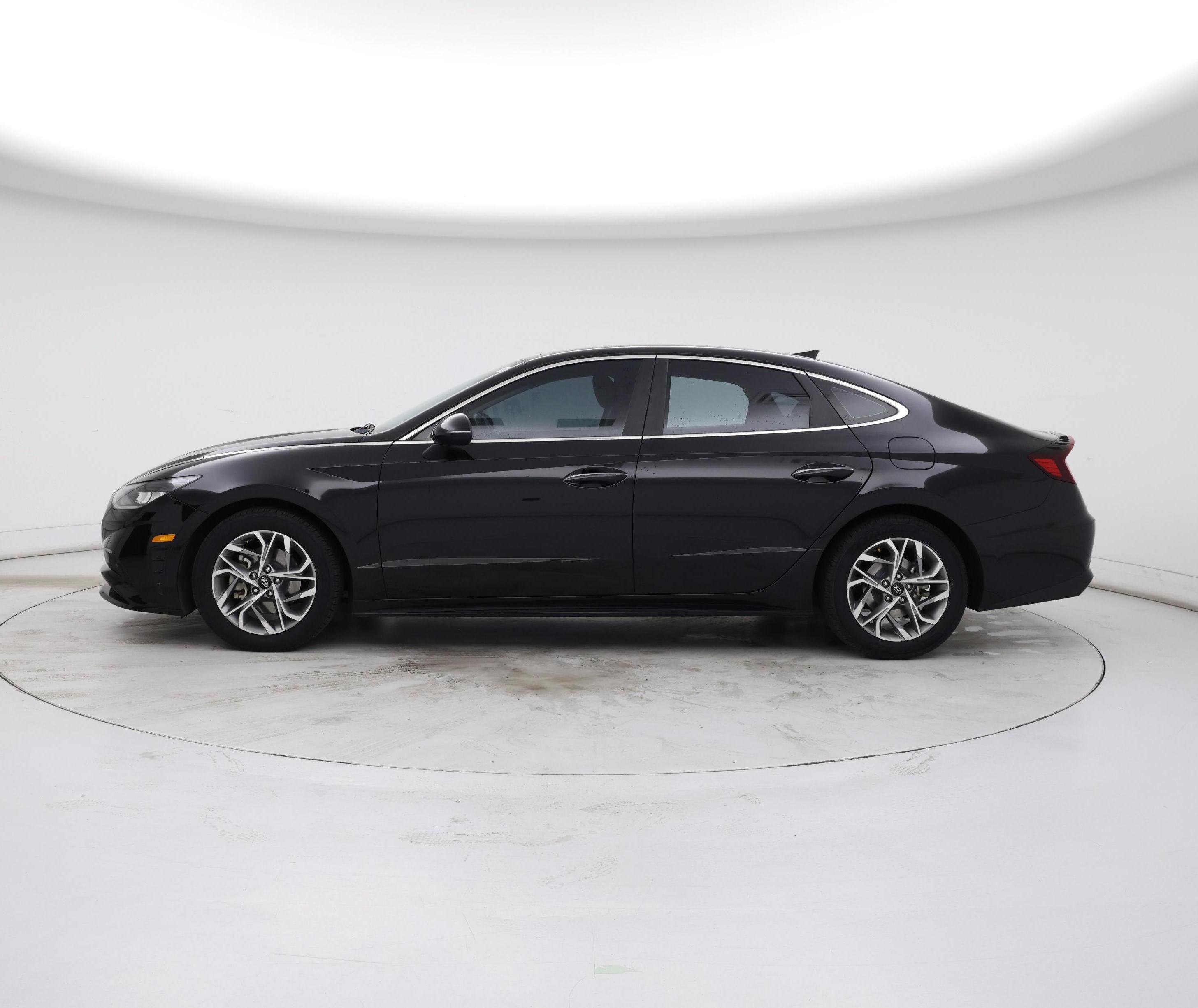 Thumbnail: 2020 Hyundai Sonata - 3