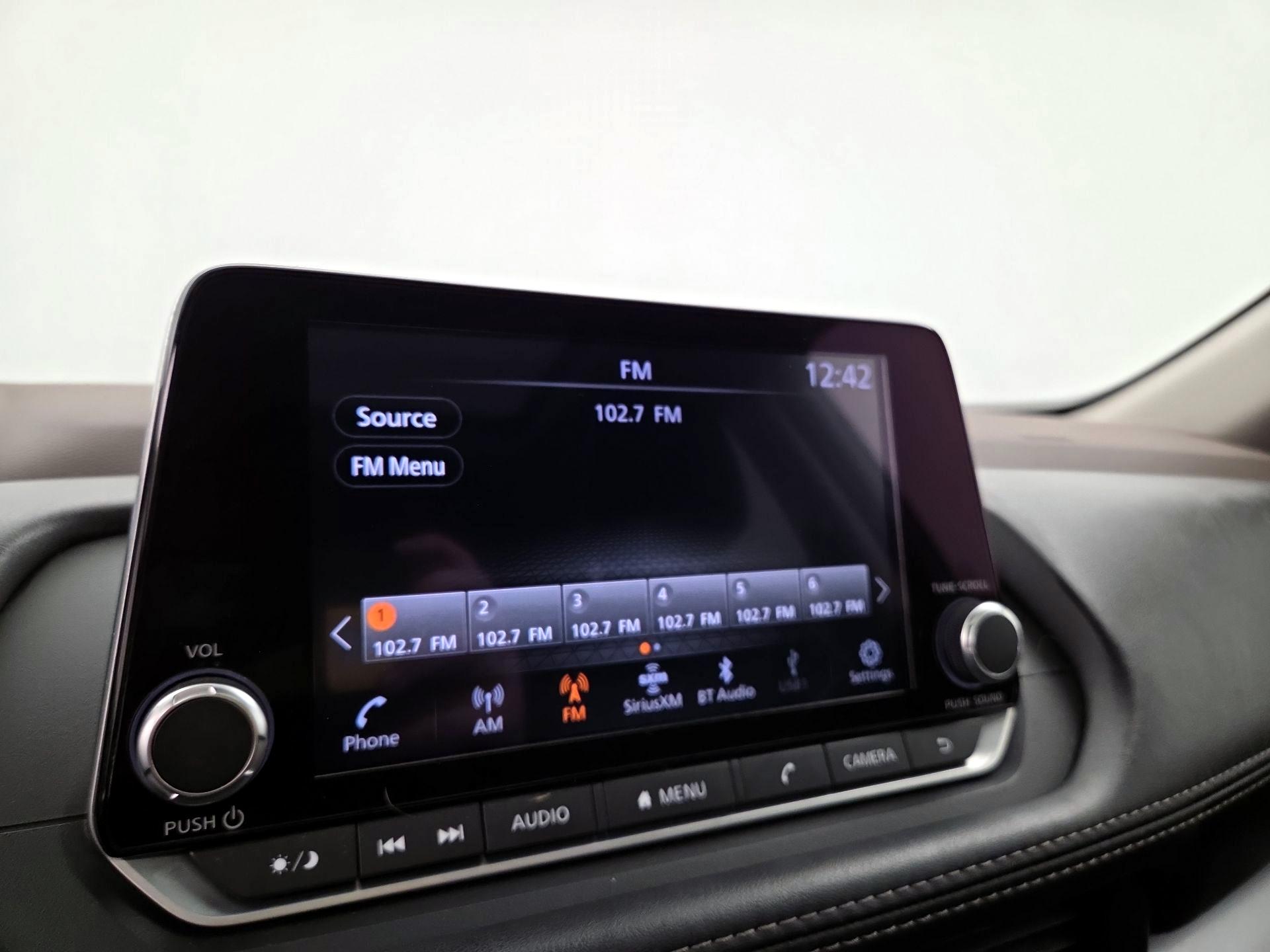 Thumbnail: 2023 Nissan Rogue - 15