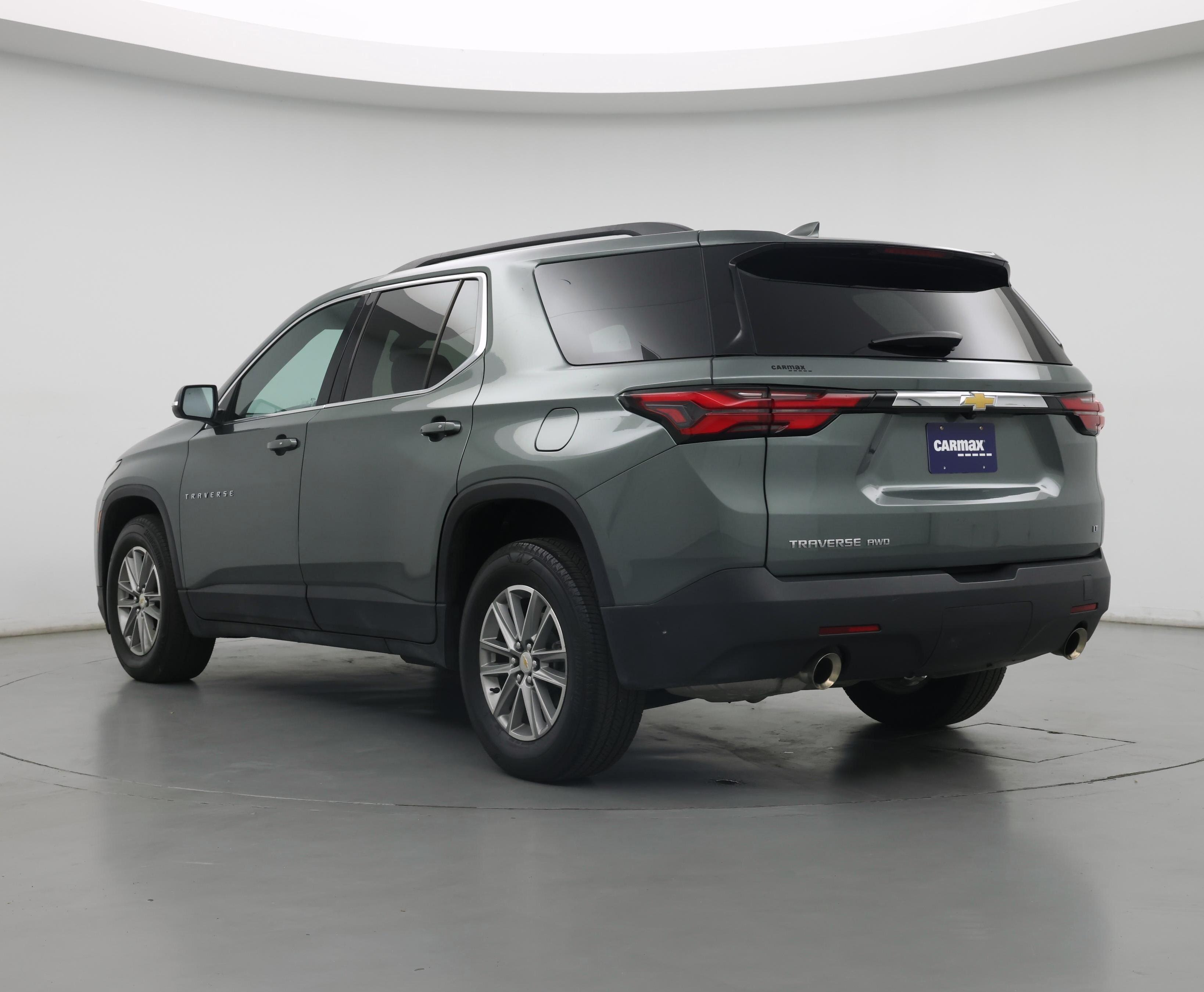 Thumbnail: 2023 Chevrolet Traverse - 2