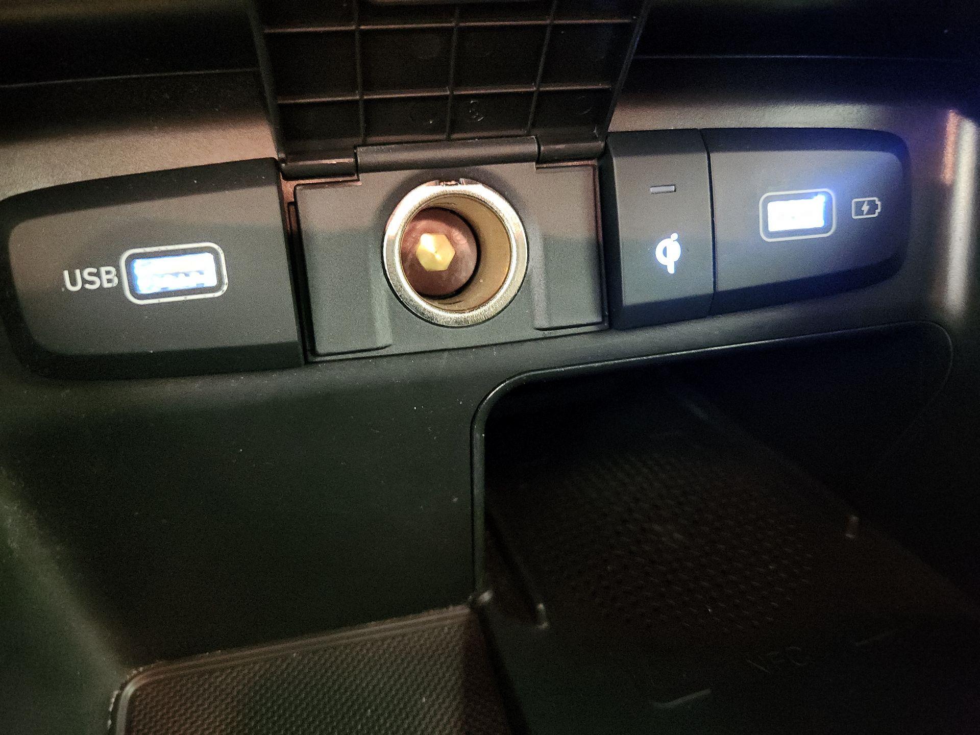 Thumbnail: 2023 Hyundai Tucson - 18