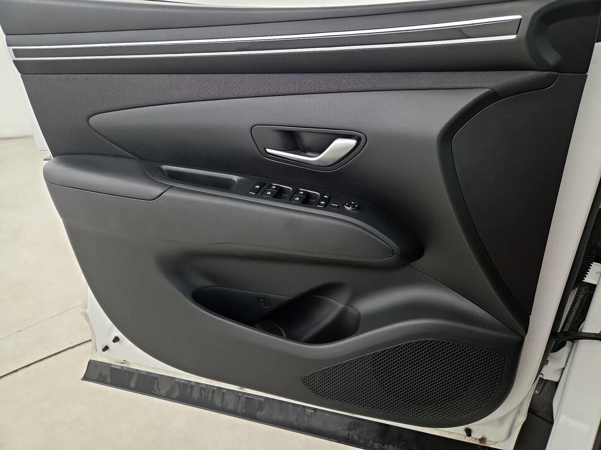 Thumbnail: 2023 Hyundai Tucson - 12