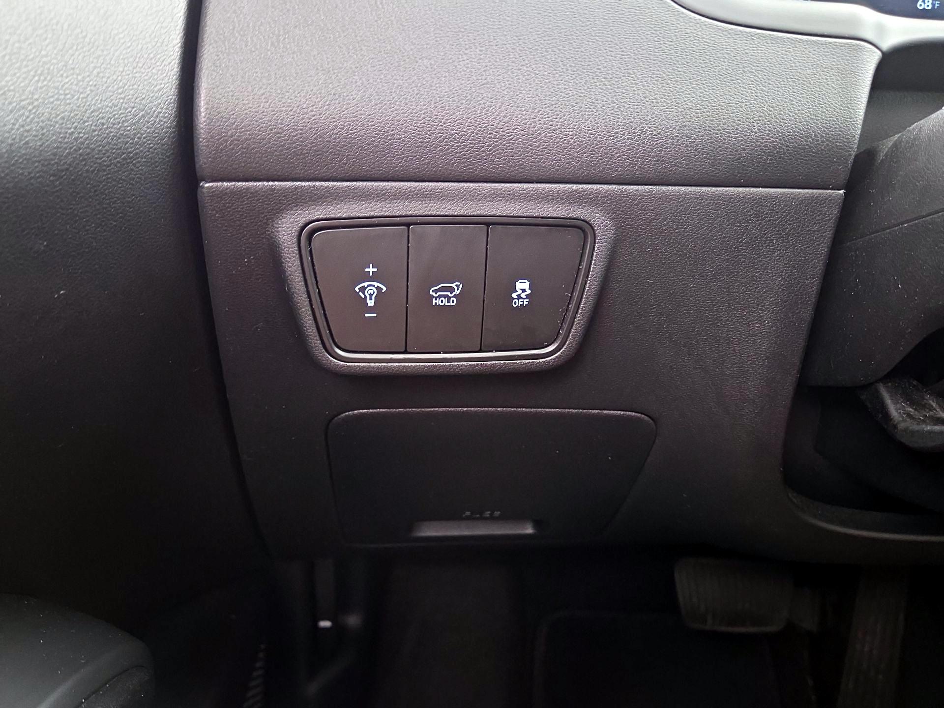 Thumbnail: 2023 Hyundai Tucson - 13