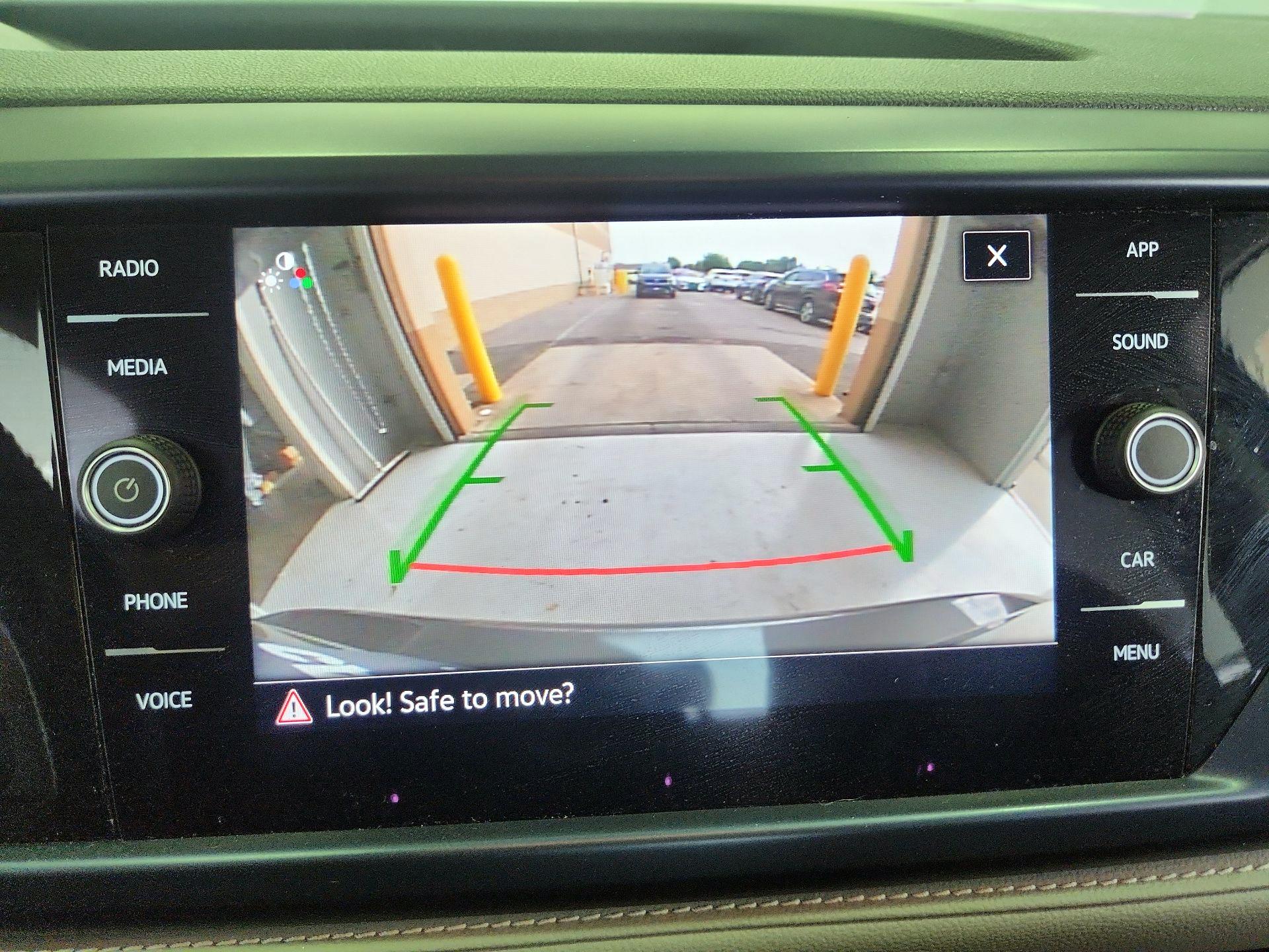 Thumbnail: 2024 Volkswagen Taos - 14