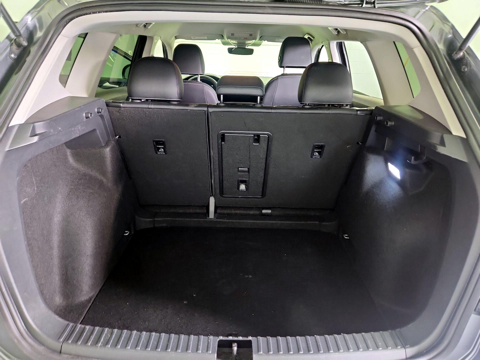 Thumbnail: 2024 Volkswagen Taos - 20