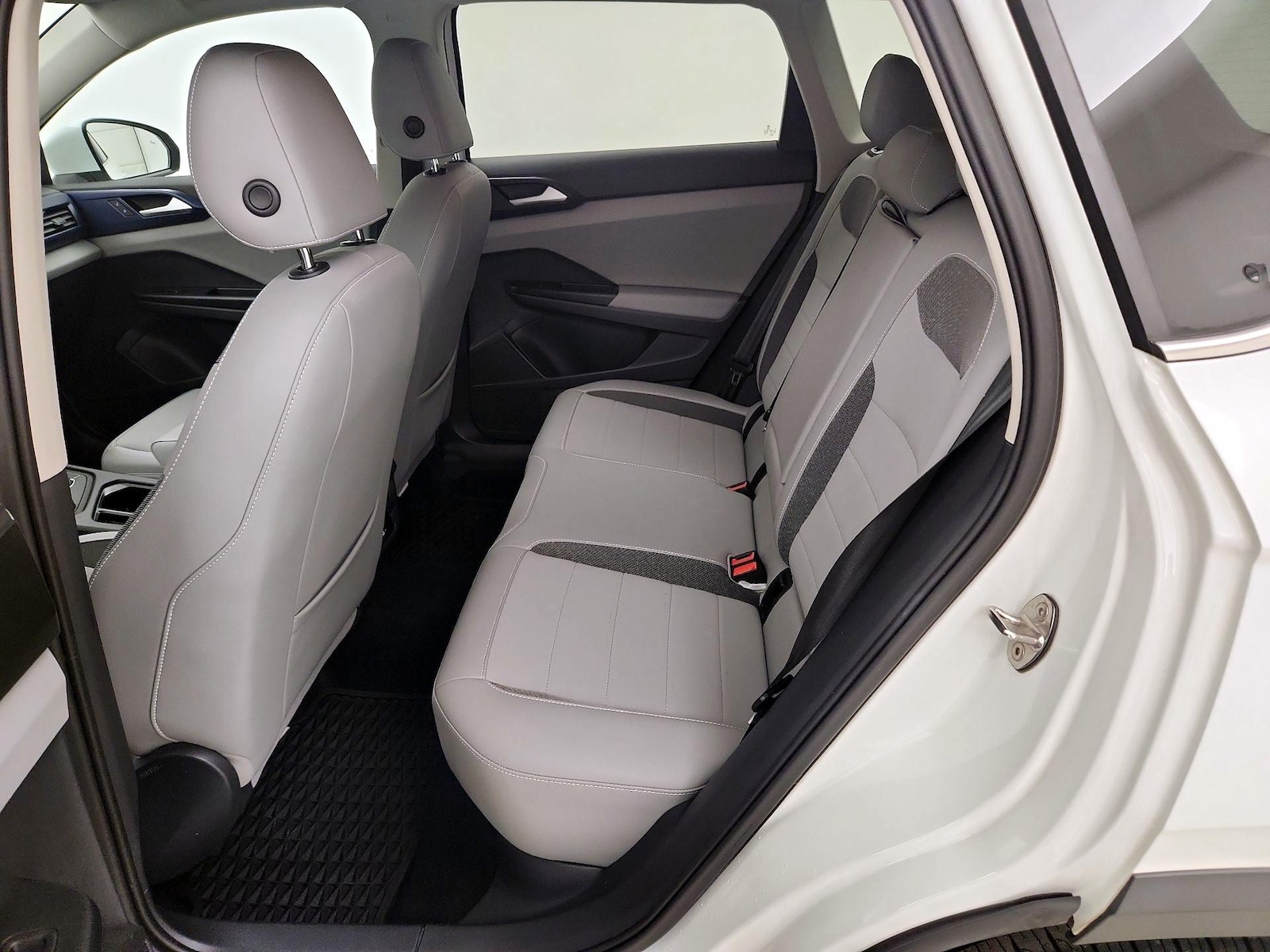 2022 Volkswagen Taos SE - Photo 20