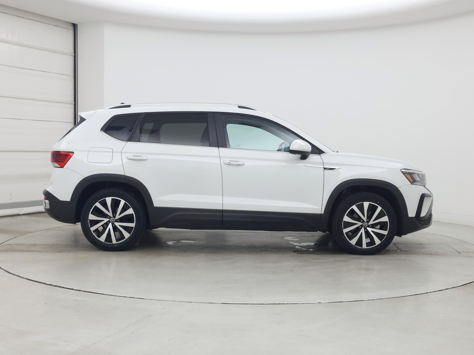 2022 Volkswagen Taos SE - Photo 8