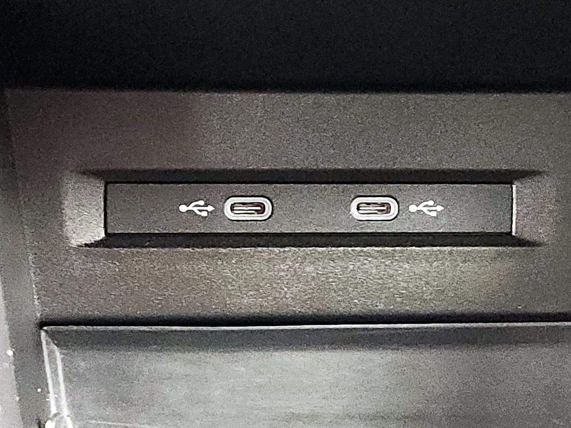 Thumbnail: 2022 Volkswagen Taos - 18