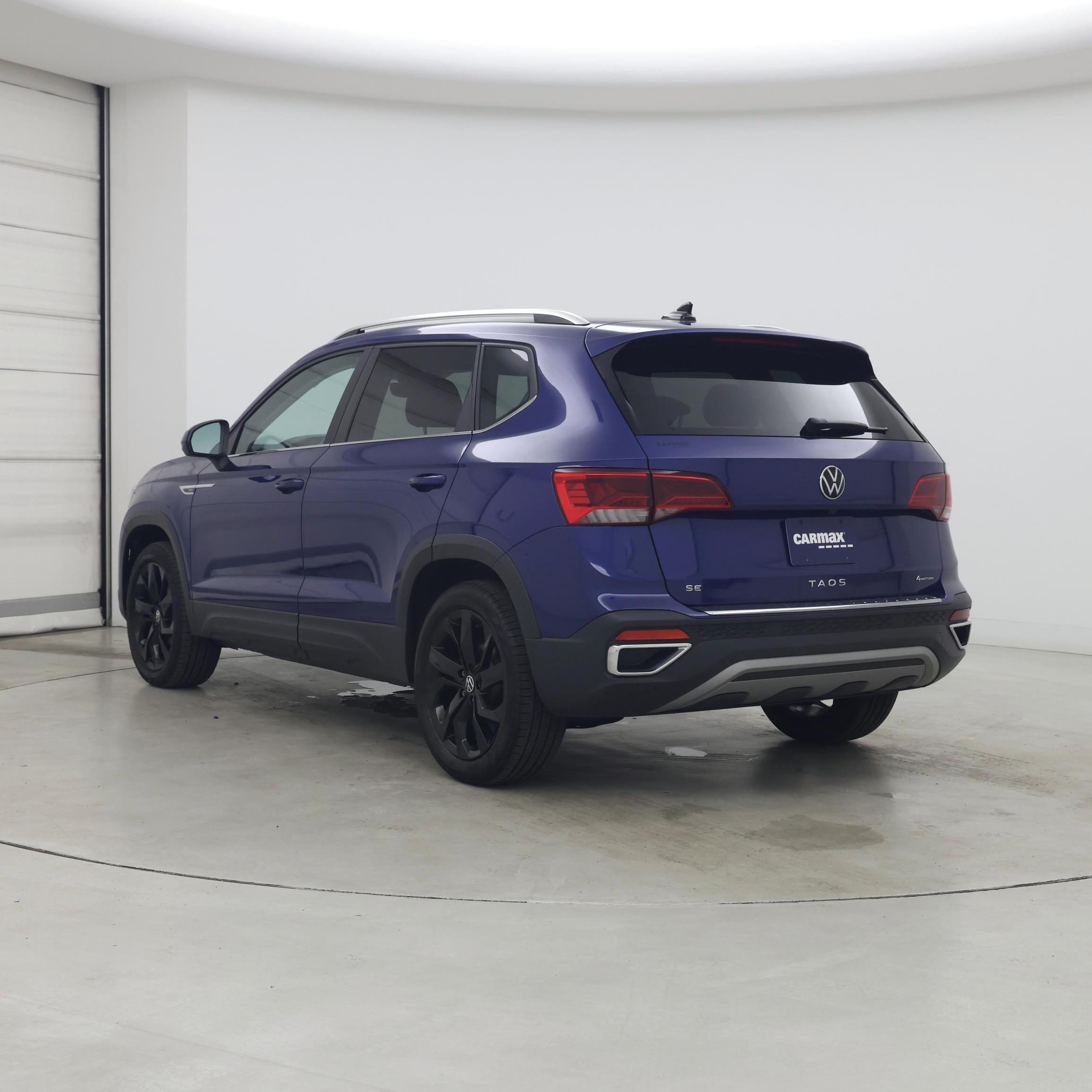 Thumbnail: 2022 Volkswagen Taos - 2