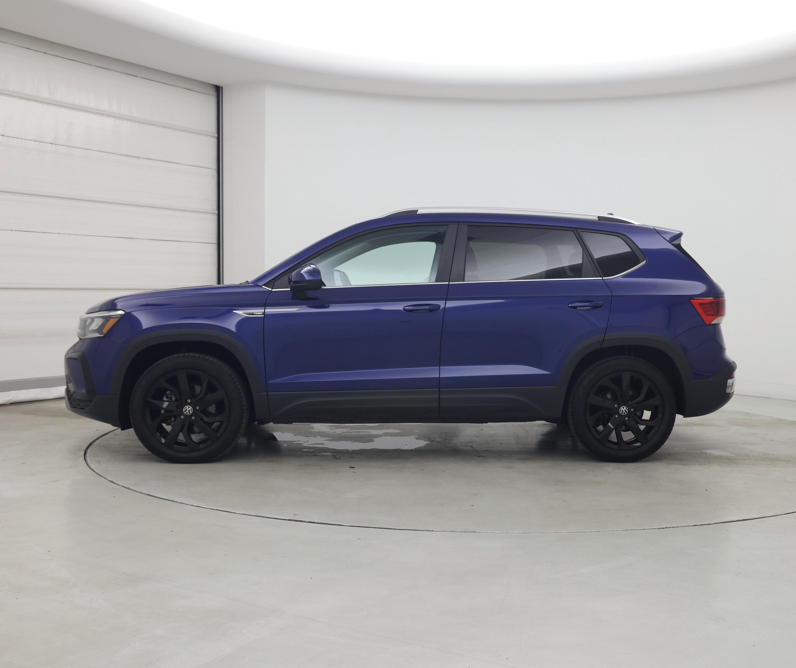 Thumbnail: 2022 Volkswagen Taos - 3