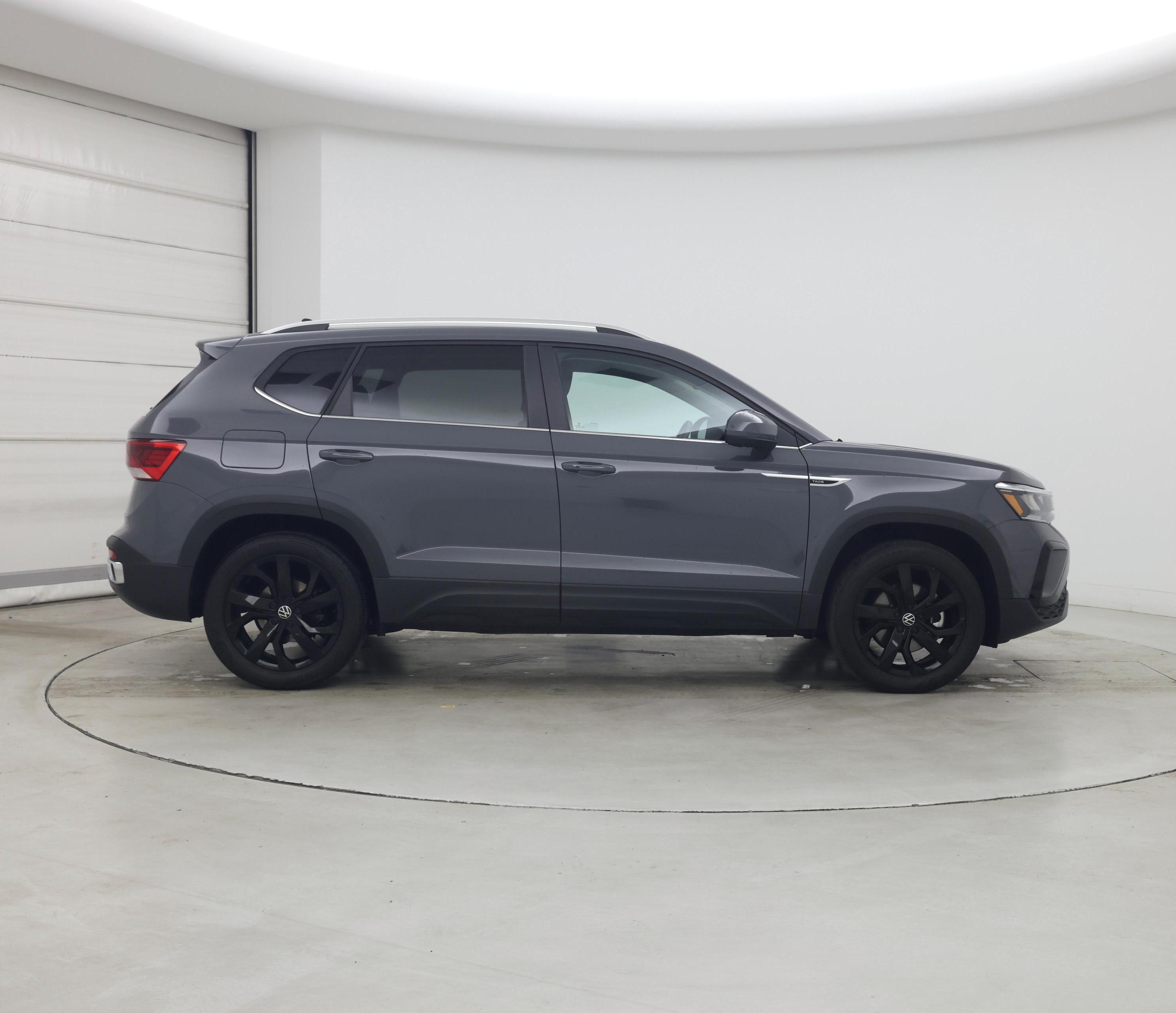 Thumbnail: 2022 Volkswagen Taos - 7