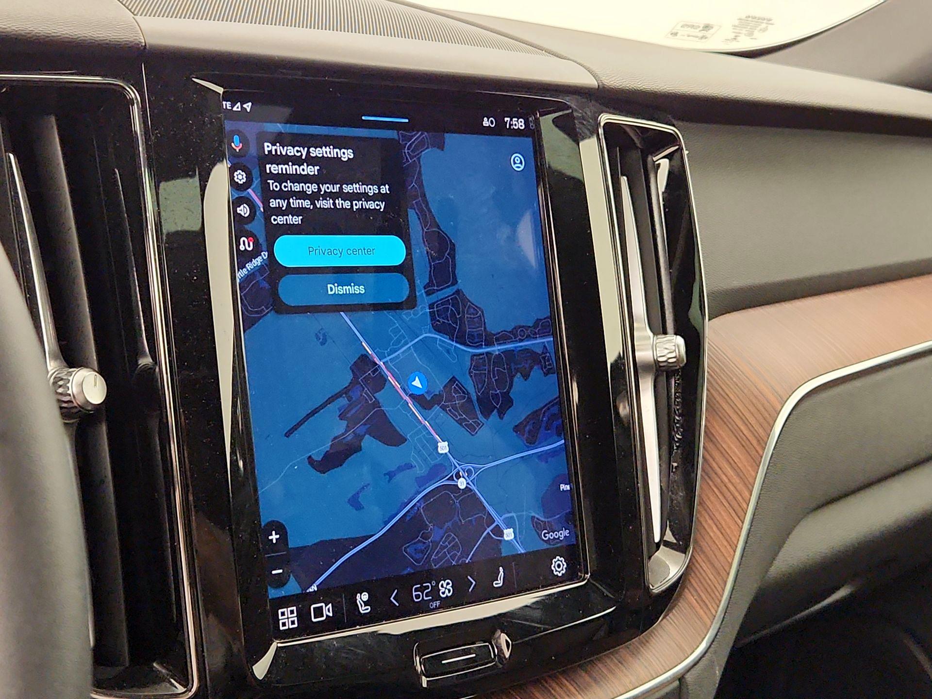 Thumbnail: 2023 Volvo XC60 - 14