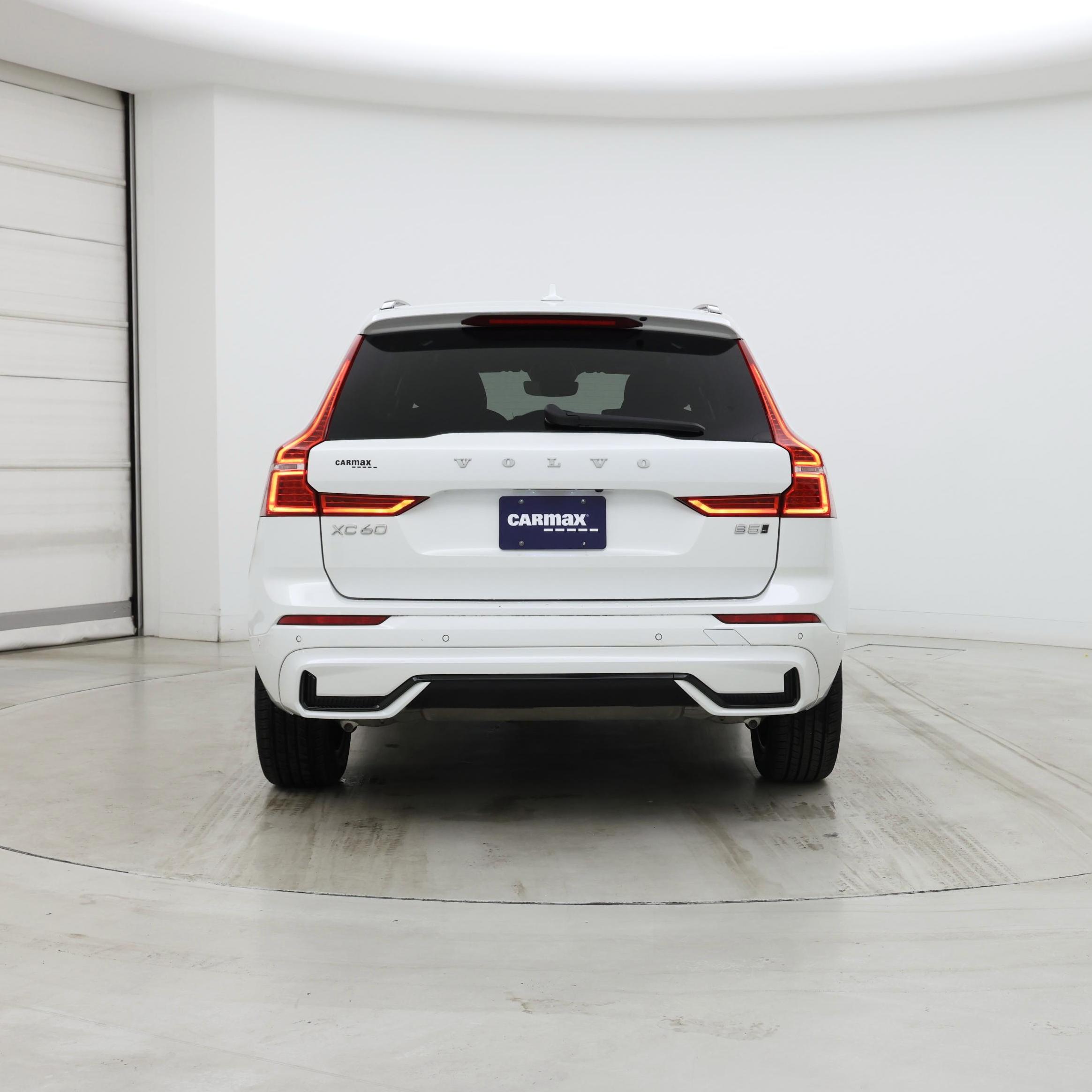 Thumbnail: 2023 Volvo XC60 - 6