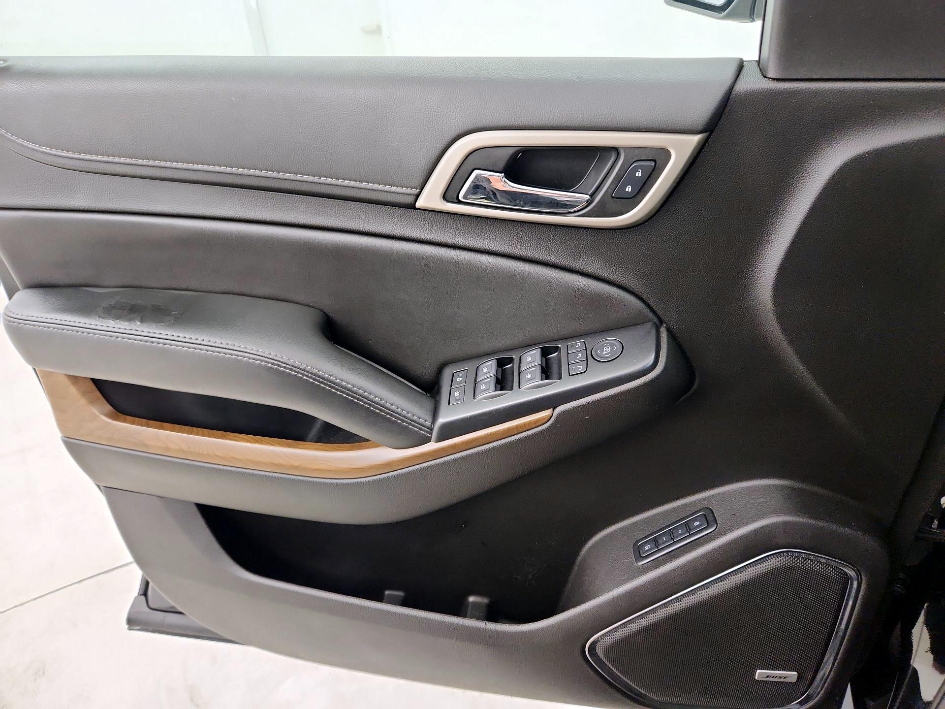 Thumbnail: 2020 GMC Yukon XL - 12