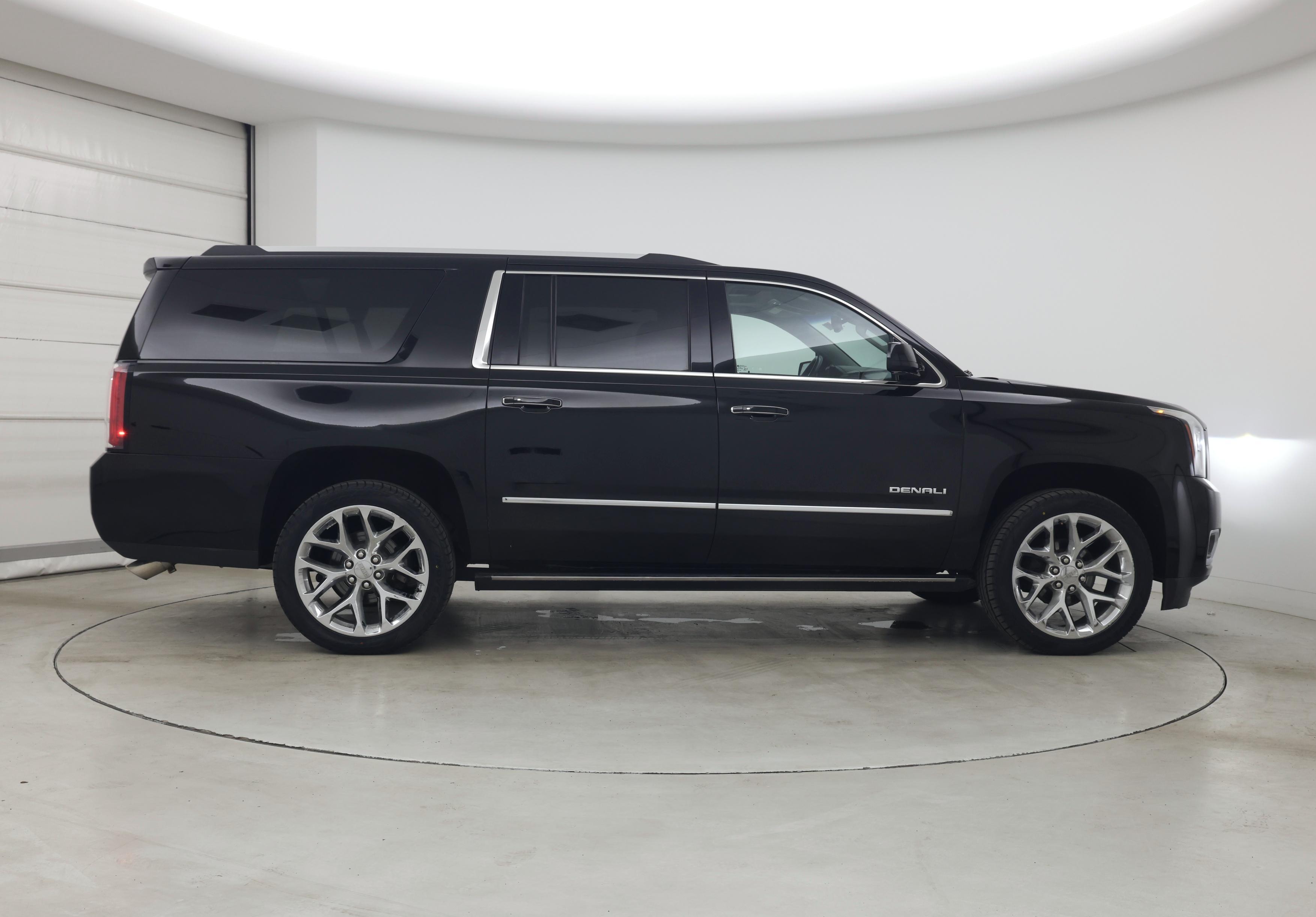 Thumbnail: 2020 GMC Yukon XL - 7