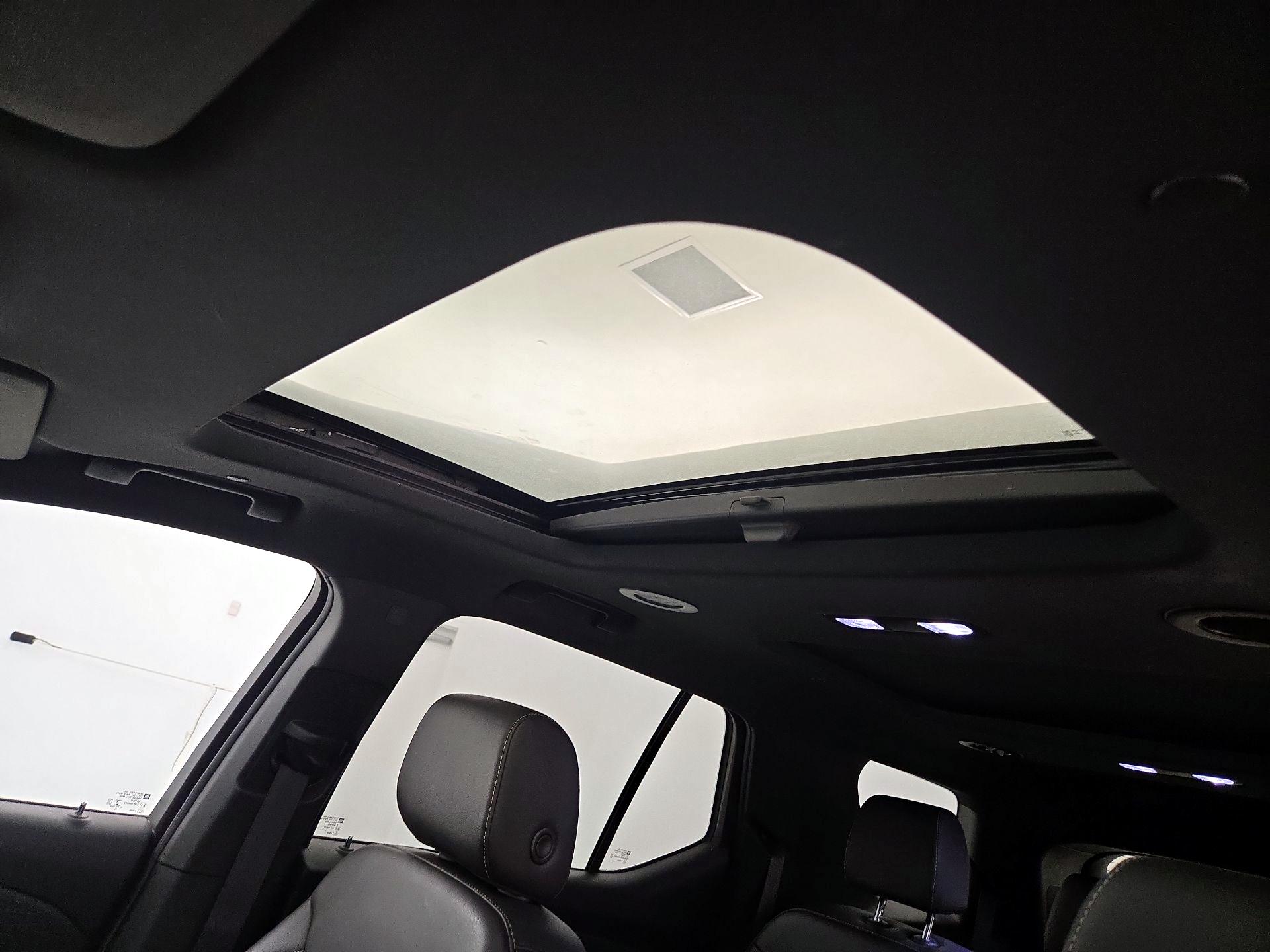 Thumbnail: 2023 Chevrolet Traverse - 20