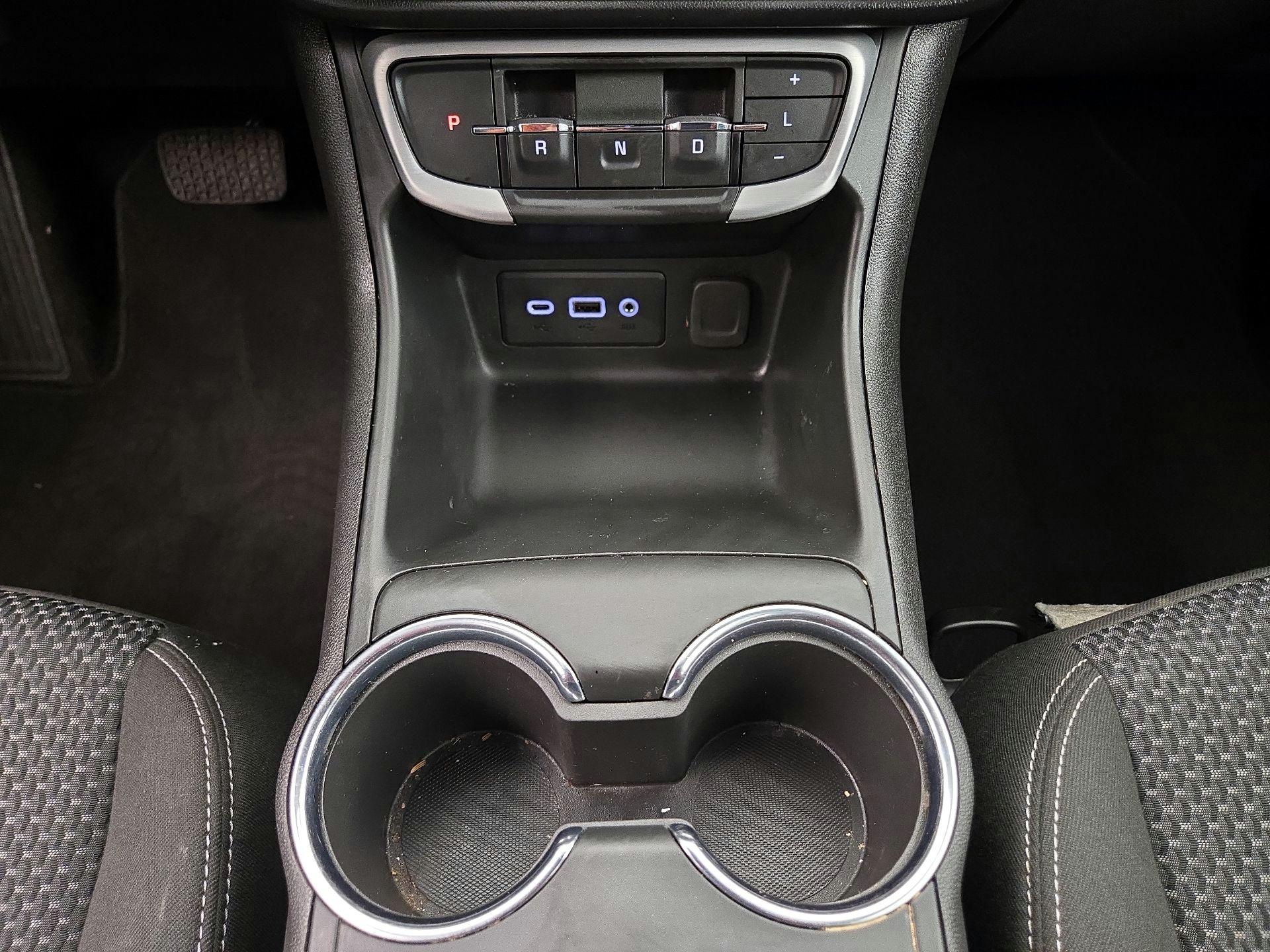 Thumbnail: 2023 GMC Terrain - 17