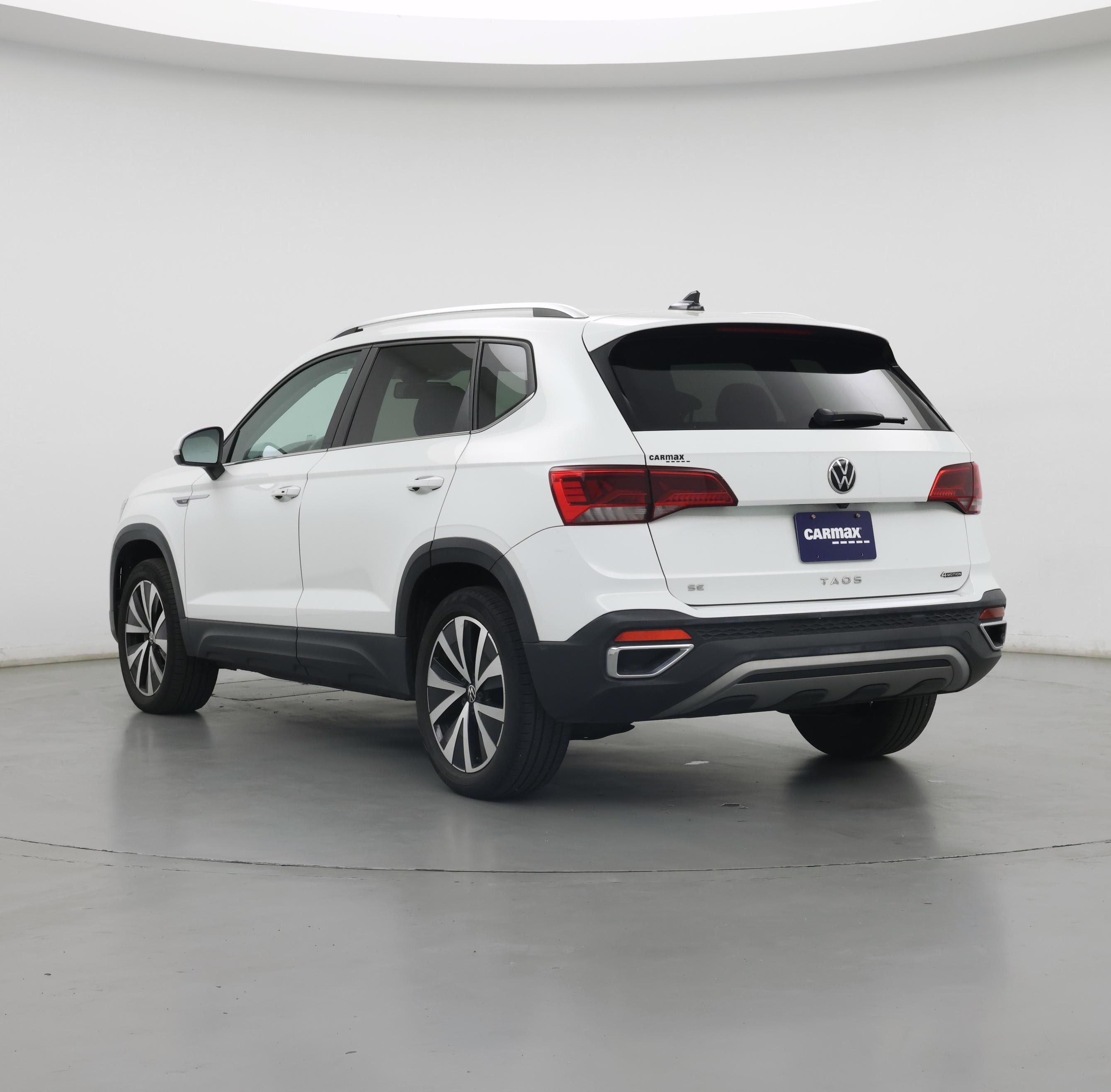 Thumbnail: 2022 Volkswagen Taos - 2