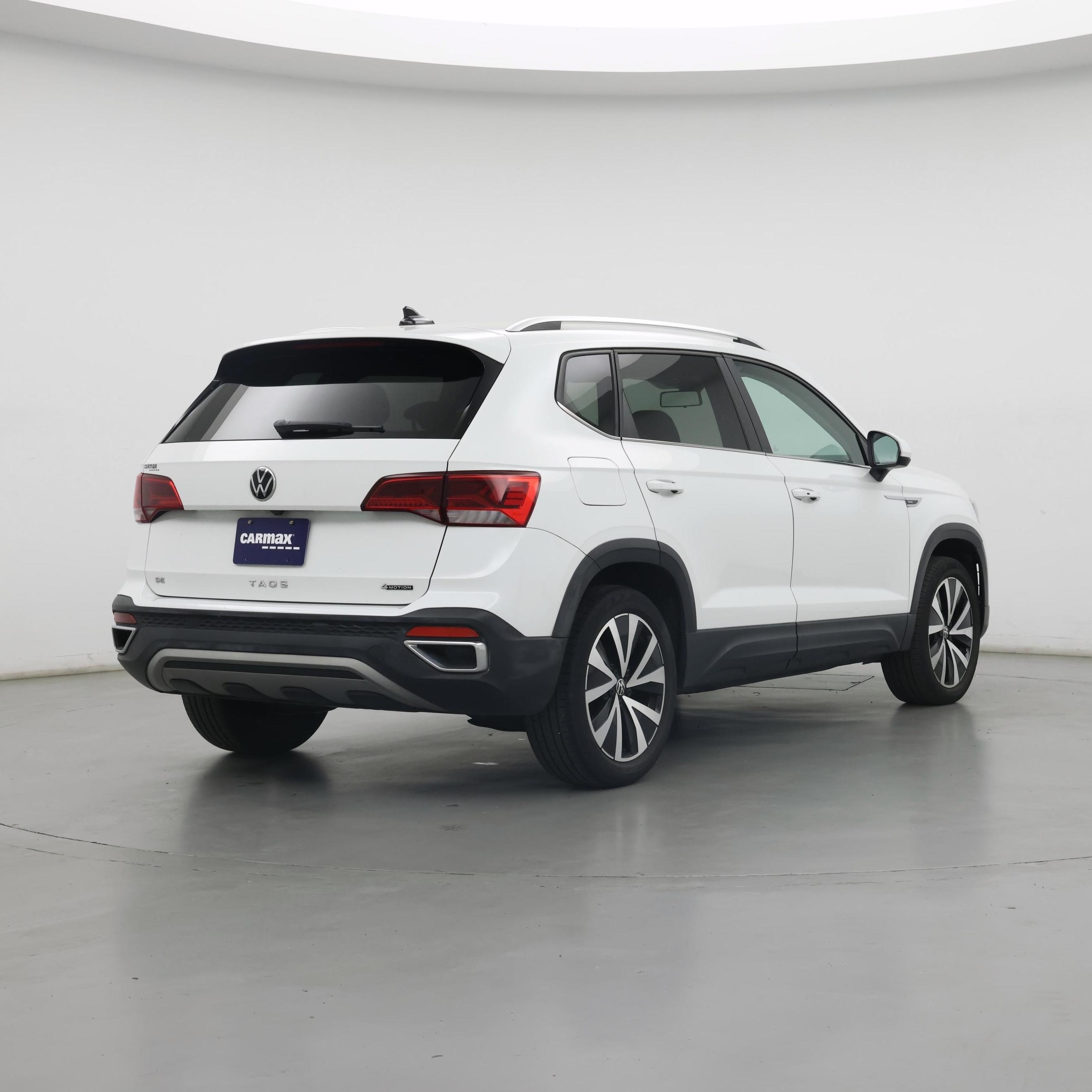 Thumbnail: 2022 Volkswagen Taos - 8