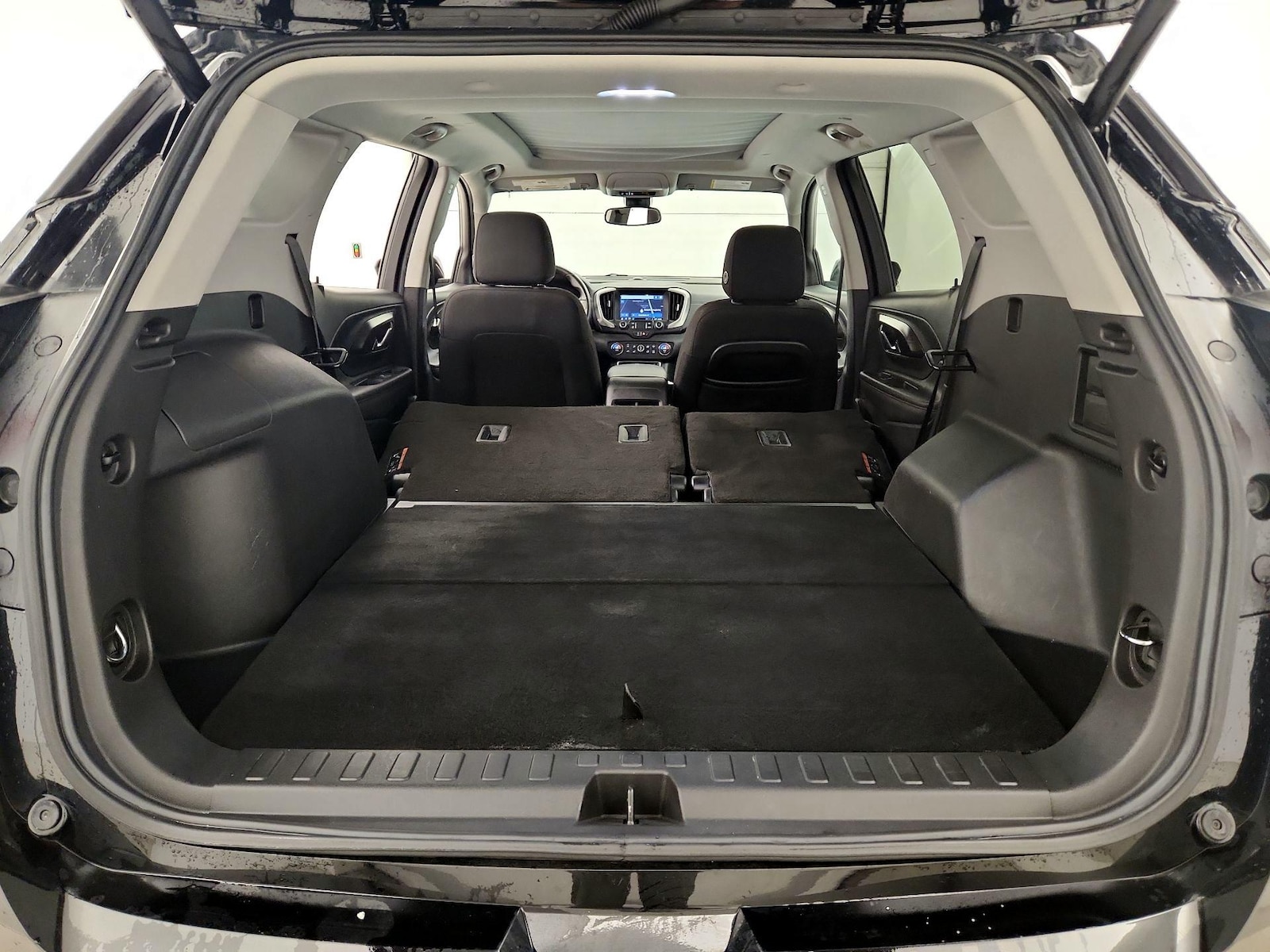 2022 GMC Terrain SLE - Photo 23