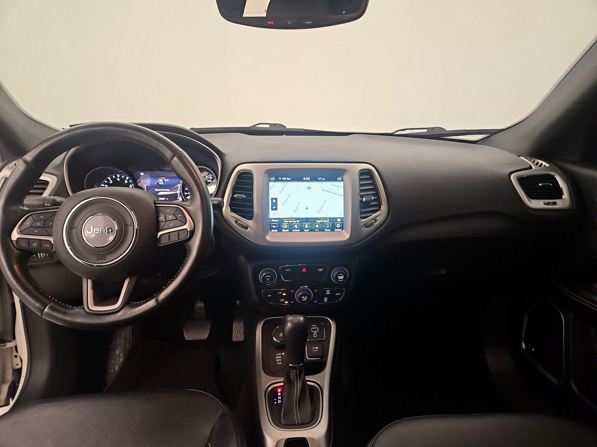 Thumbnail: 2021 Jeep Compass - 9