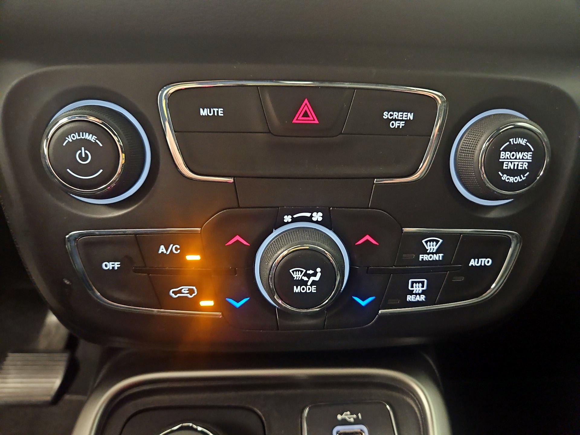 Thumbnail: 2021 Jeep Compass - 17